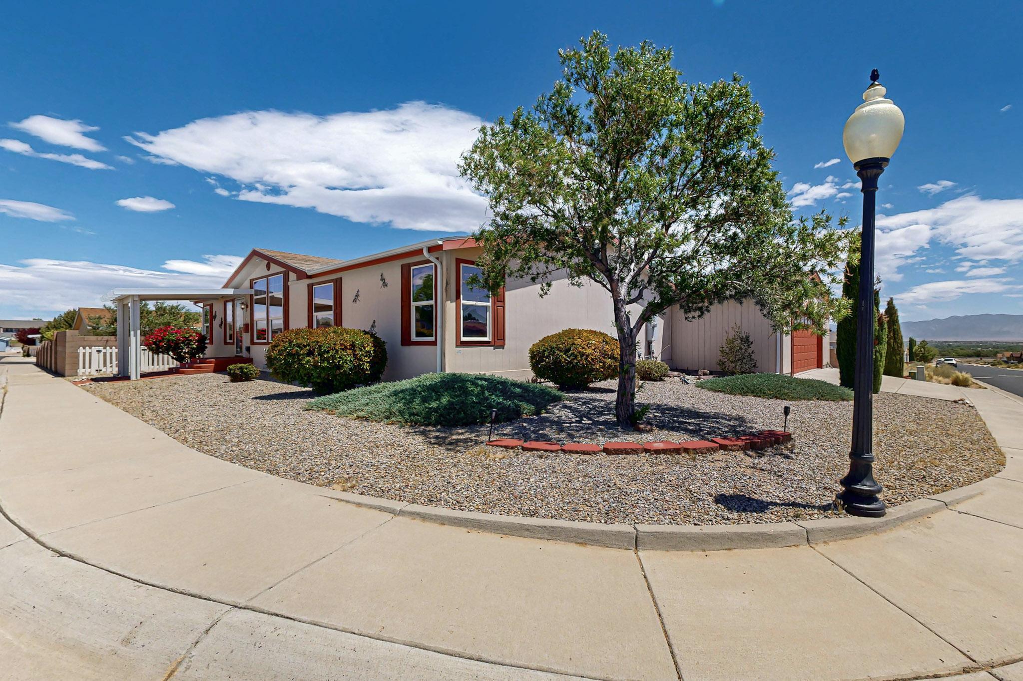 322 SUNRISE BLUFFS Drive