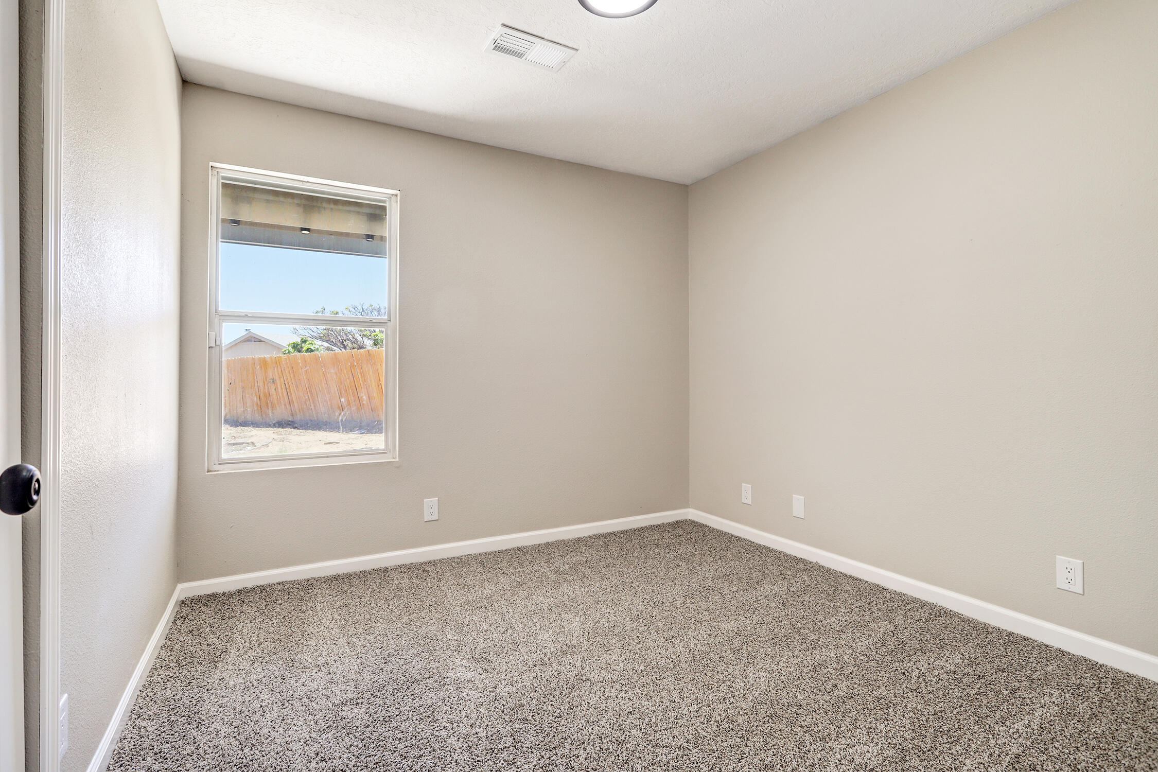 2359 ELIZABETH ANN Road NE