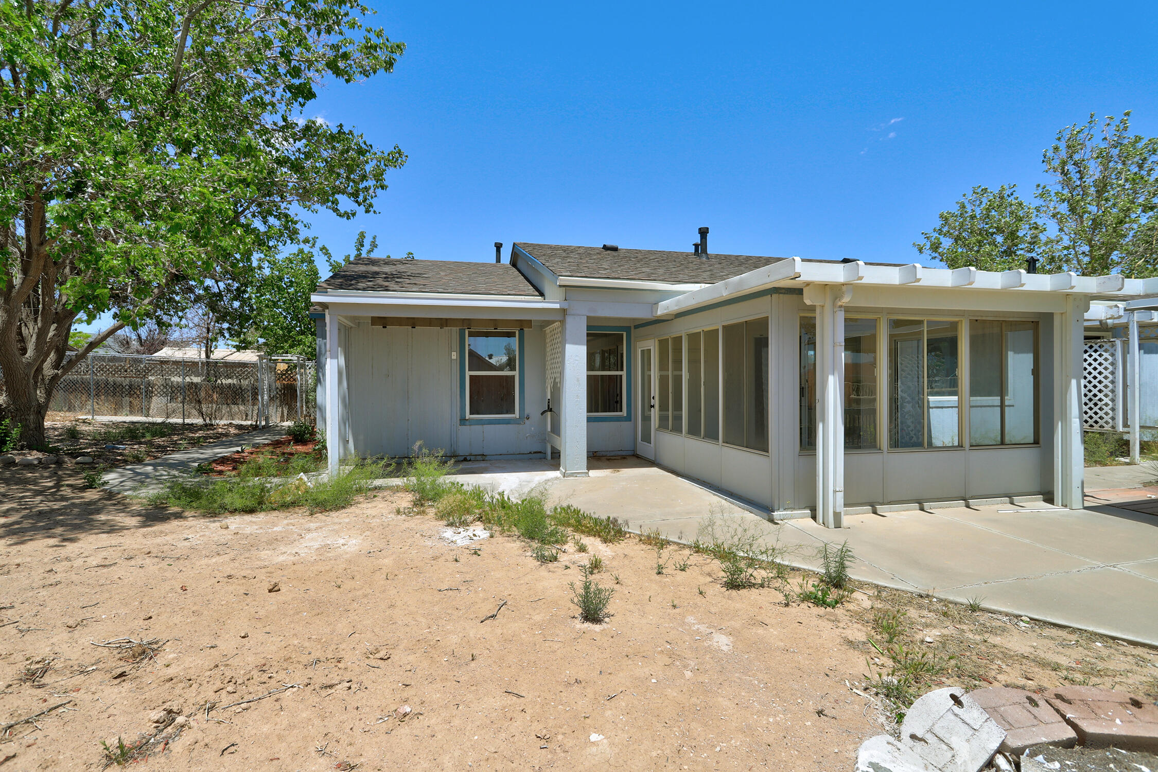 2359 ELIZABETH ANN Road NE