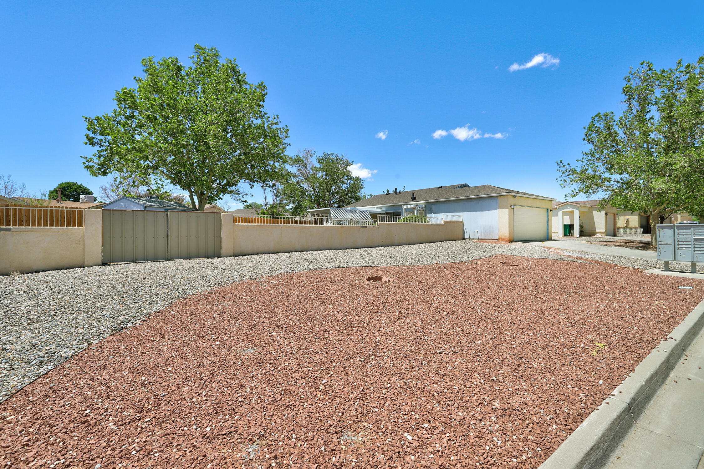 2359 ELIZABETH ANN Road NE