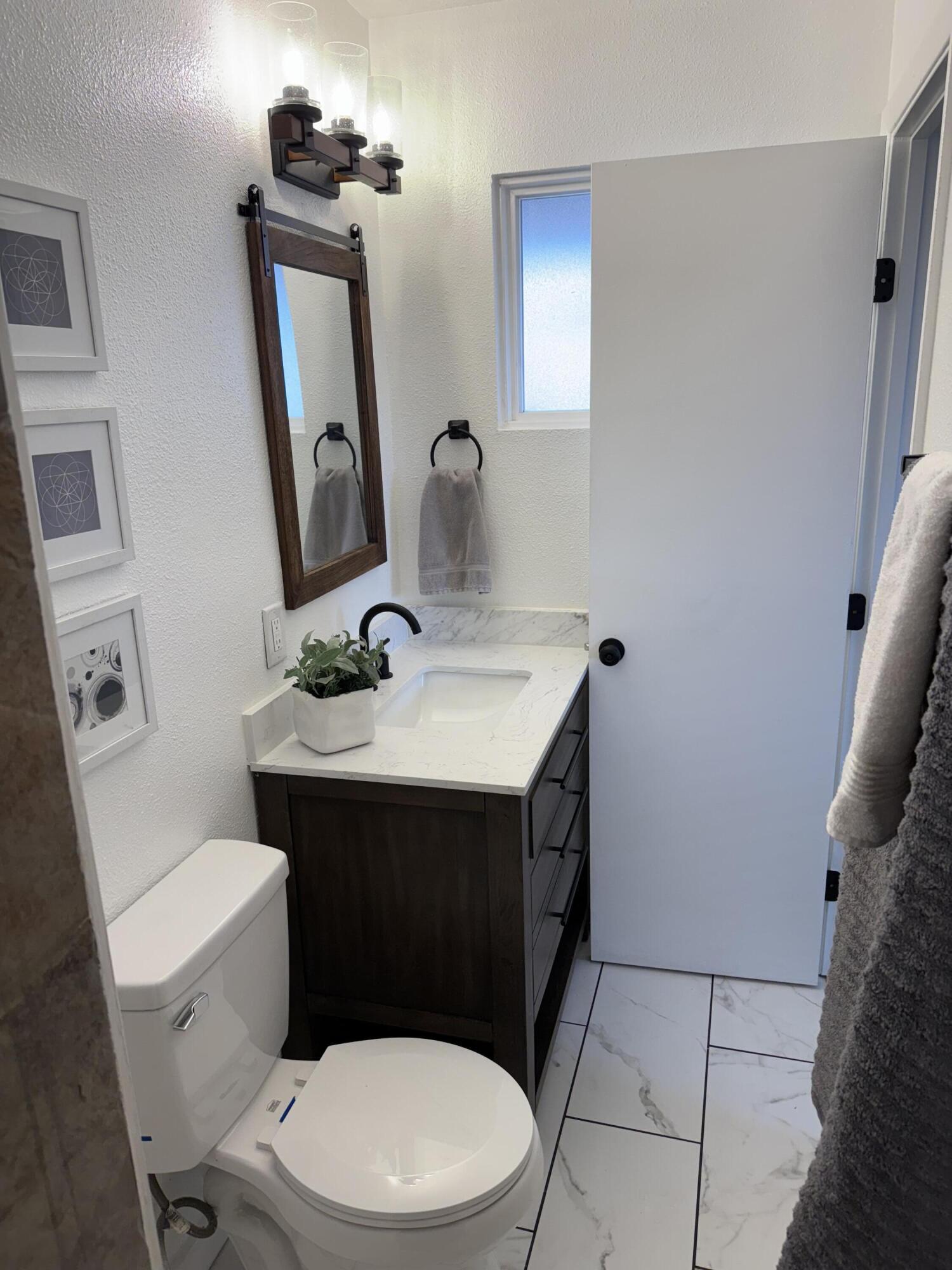 10412 WOODLAND Avenue NE