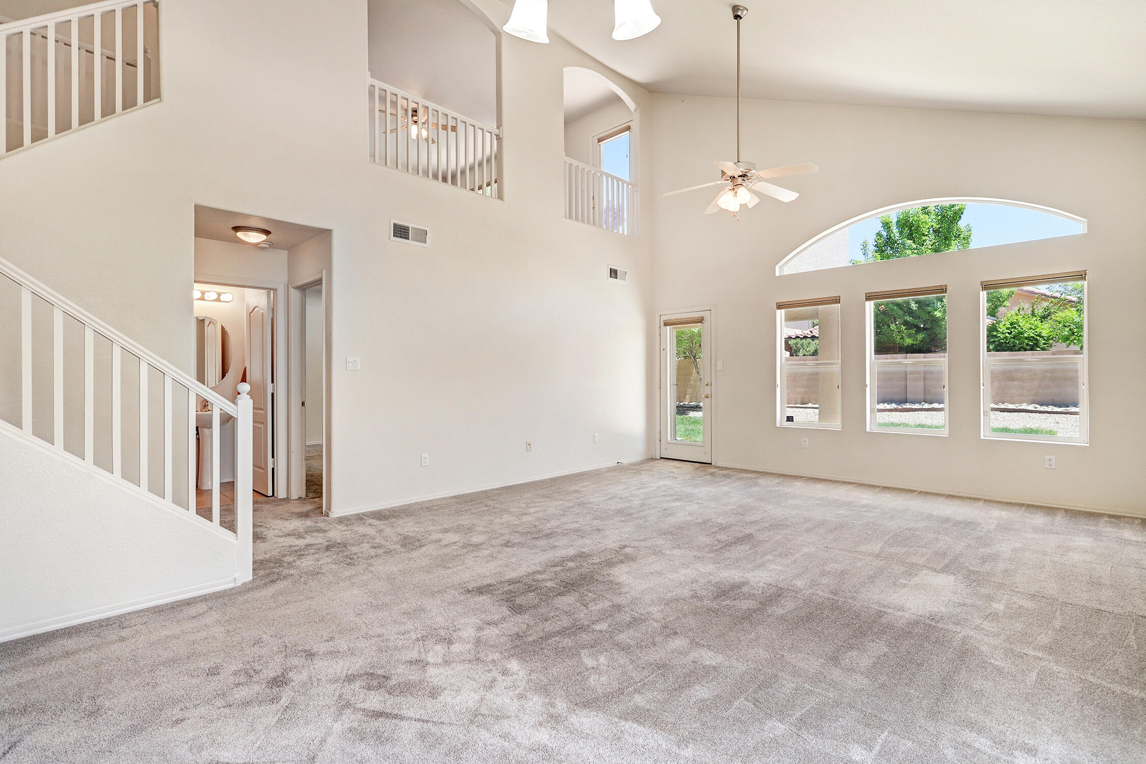 7228 Sidewinder Drive NE