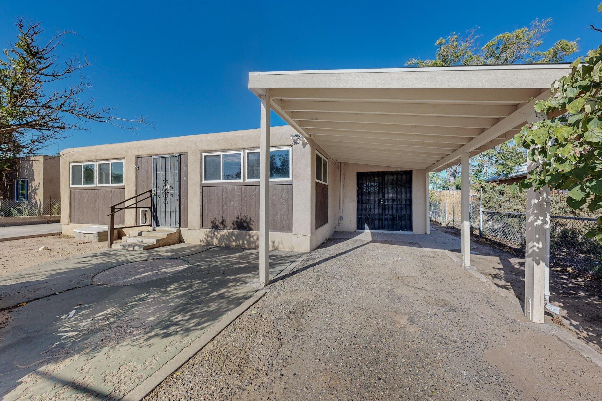 5015 EL PASEO Drive NW