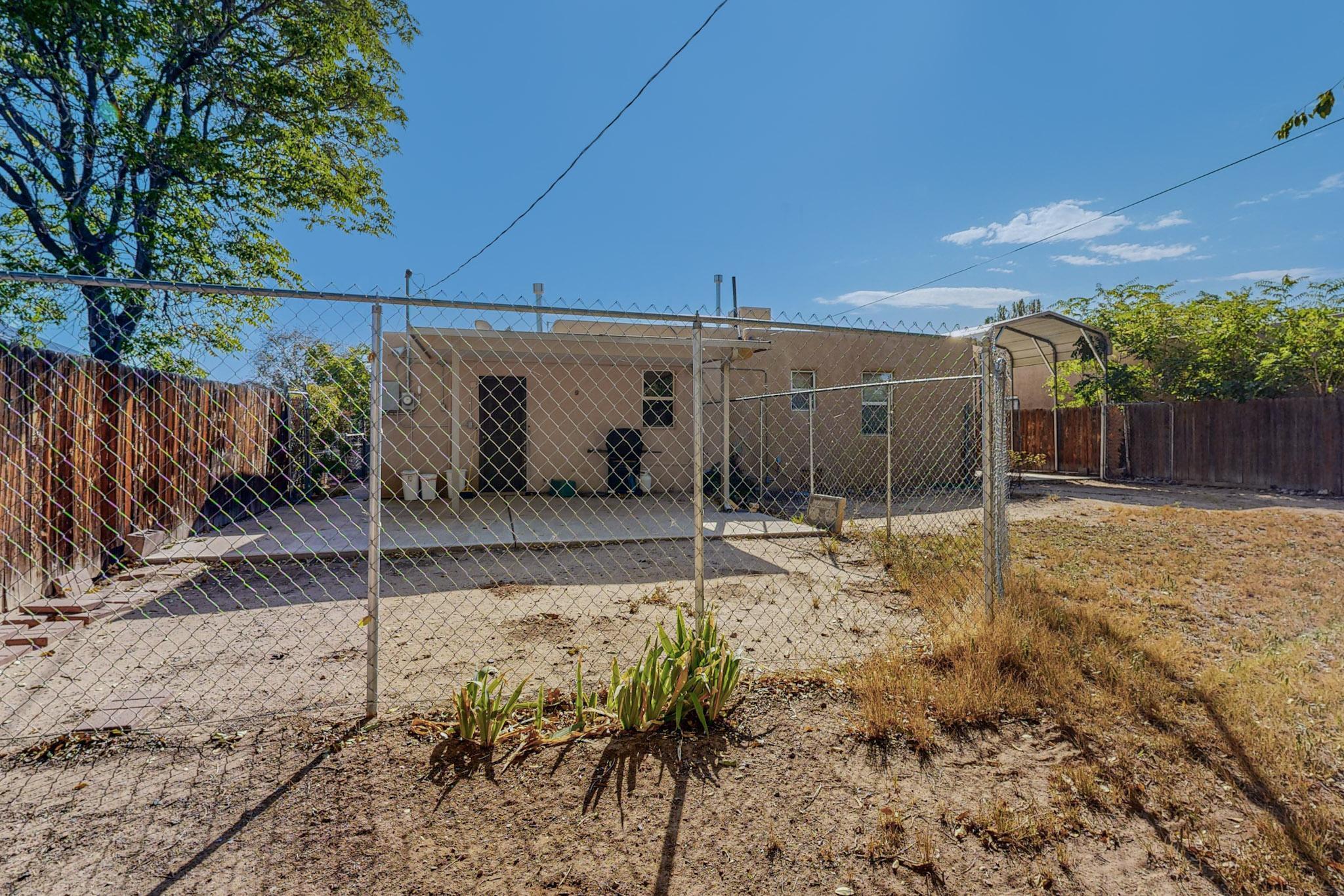 5015 EL PASEO Drive NW