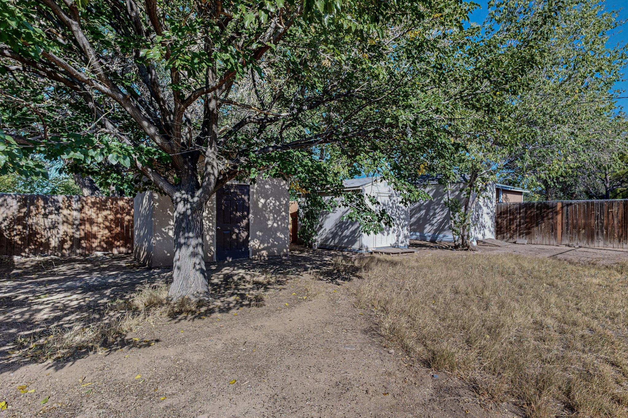 5015 EL PASEO Drive NW