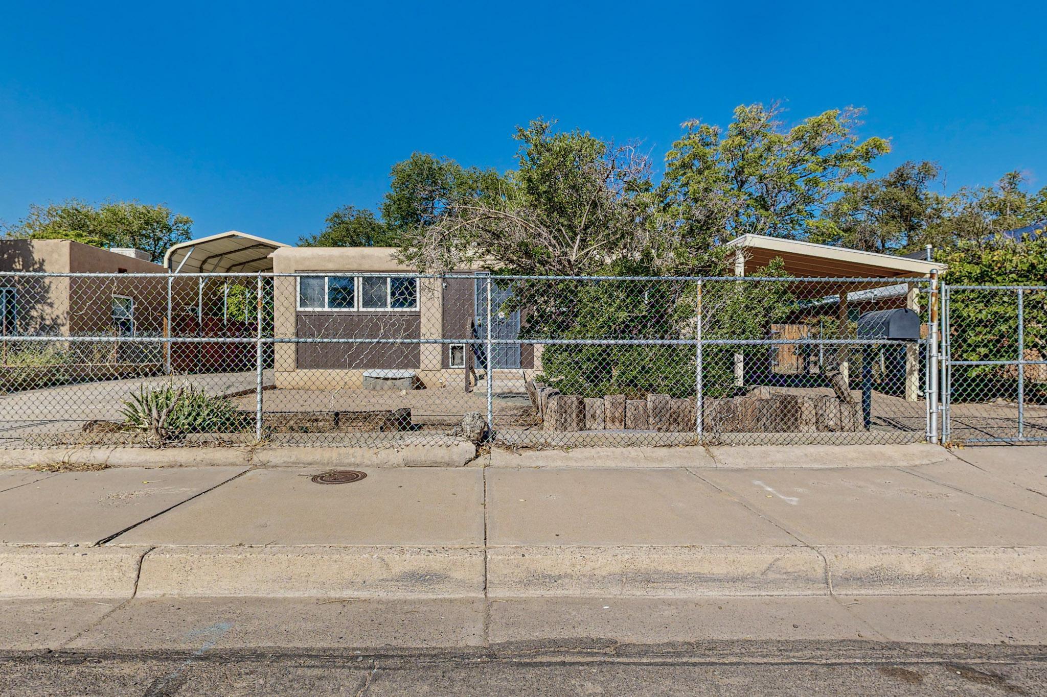 5015 EL PASEO Drive NW