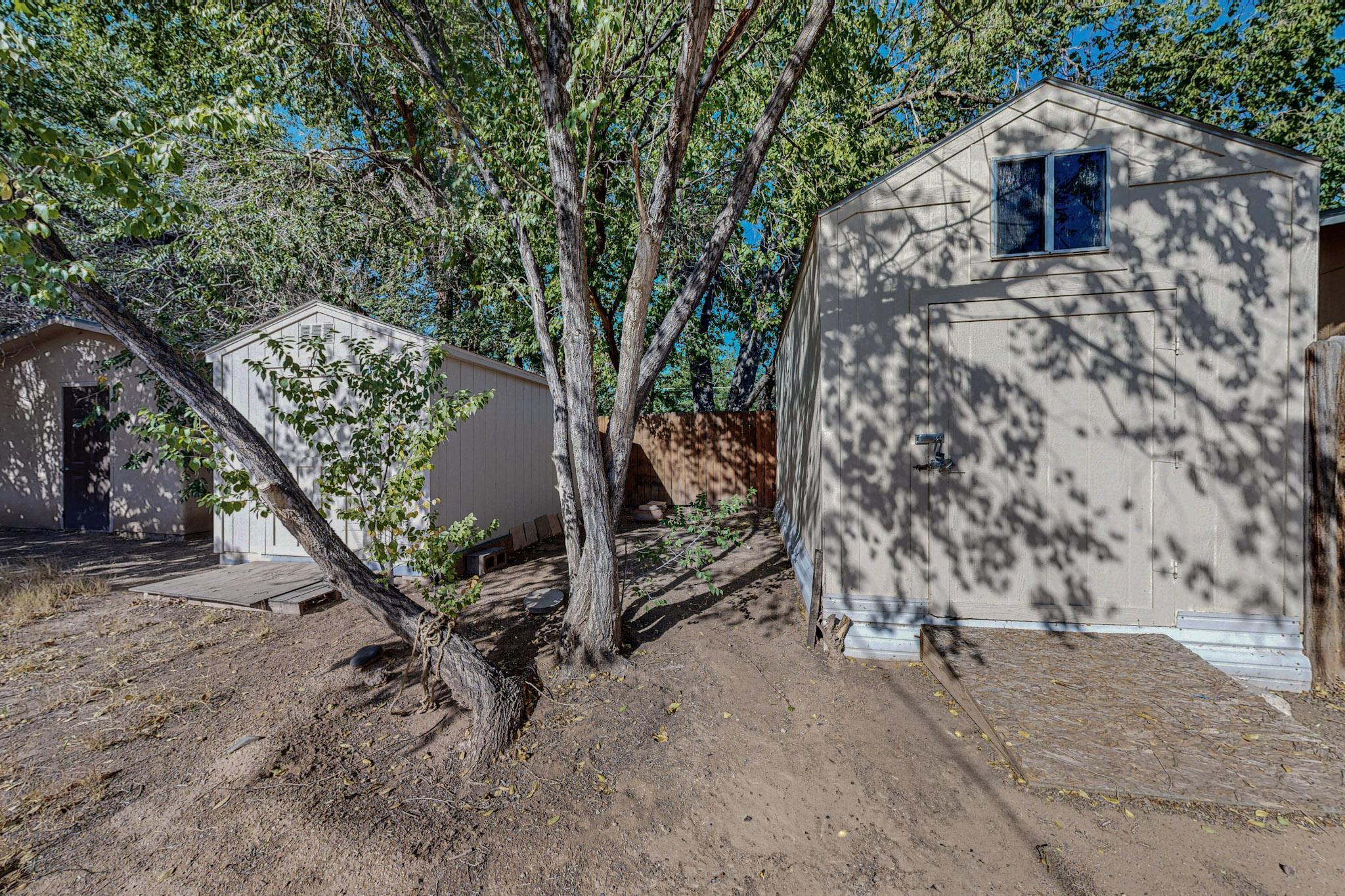 5015 EL PASEO Drive NW