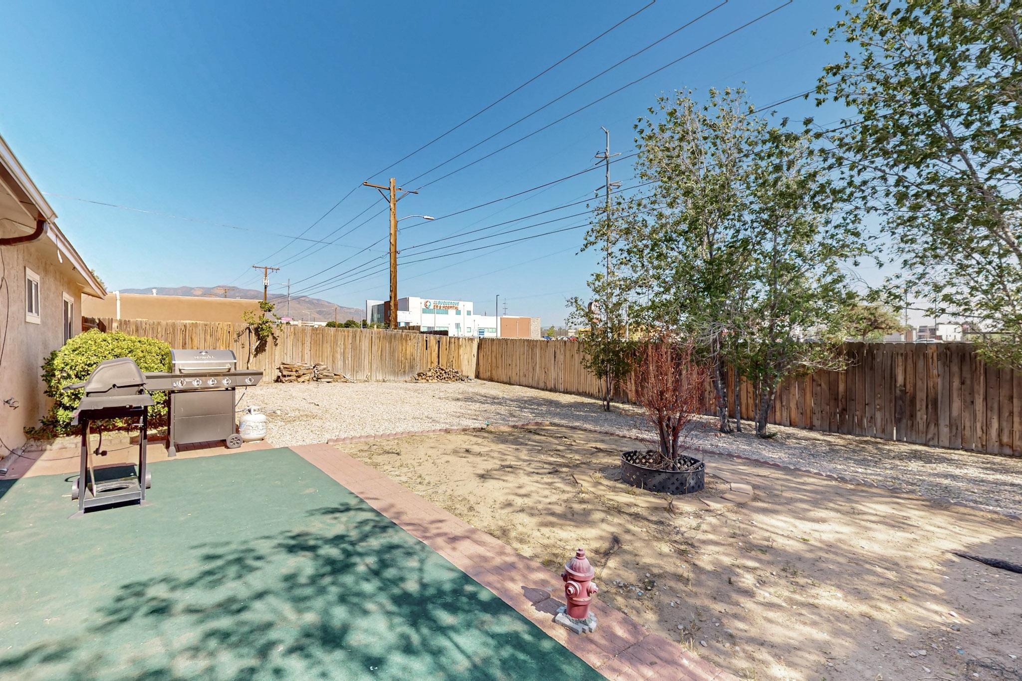 8224 BRET Place NE