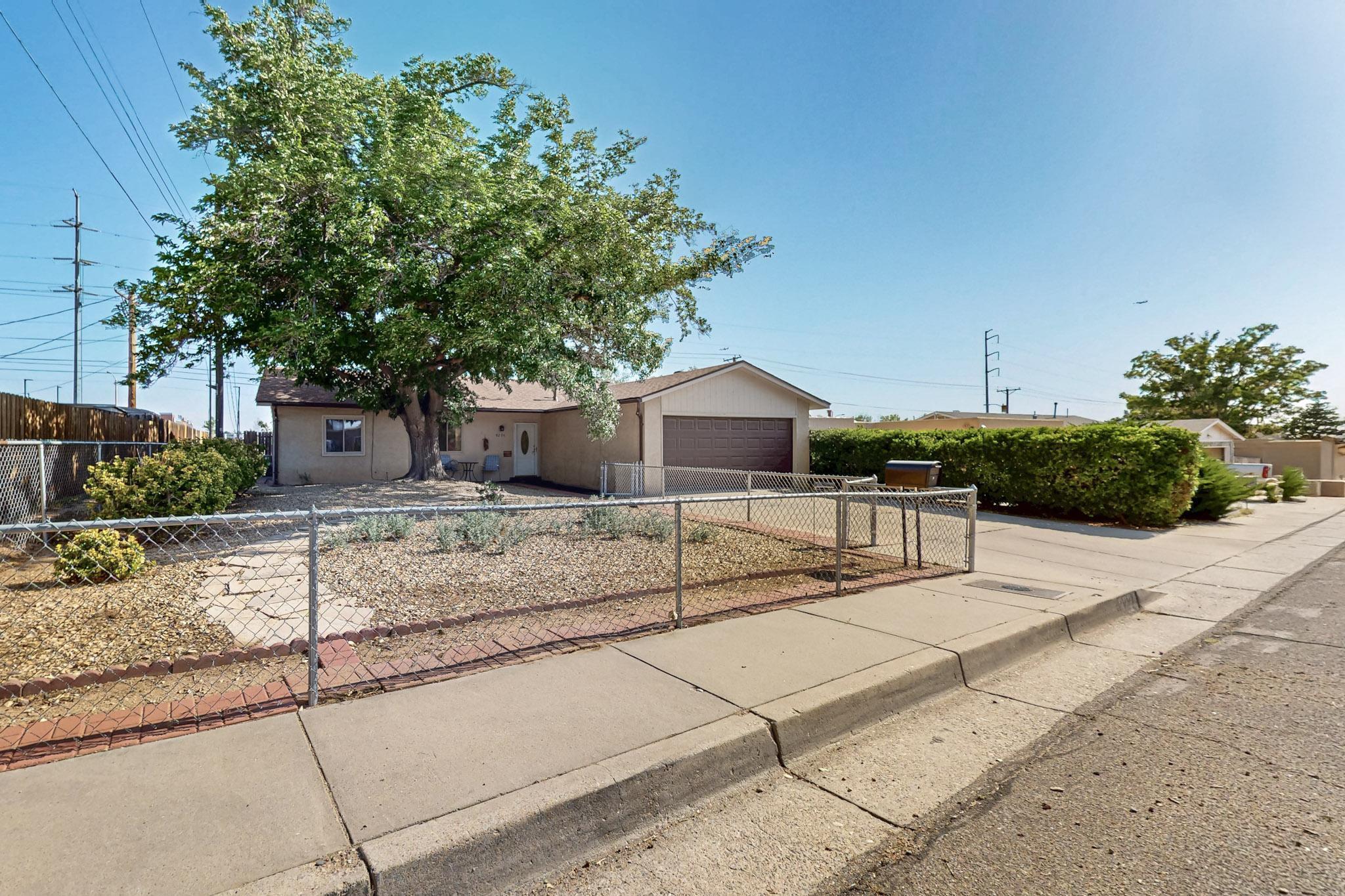 8224 BRET Place NE