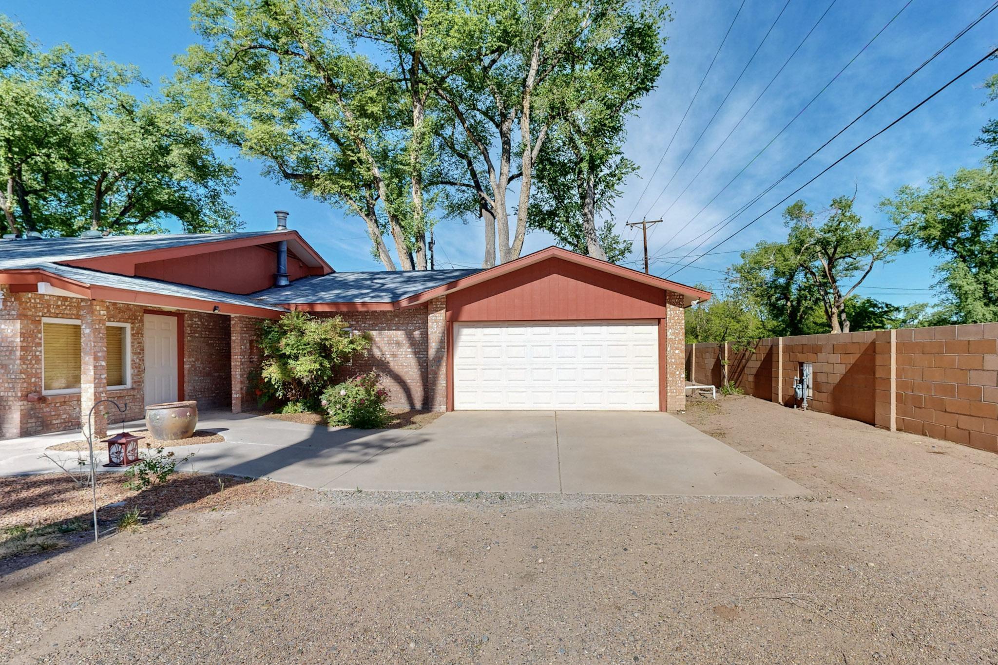 2215 MARGARET Drive