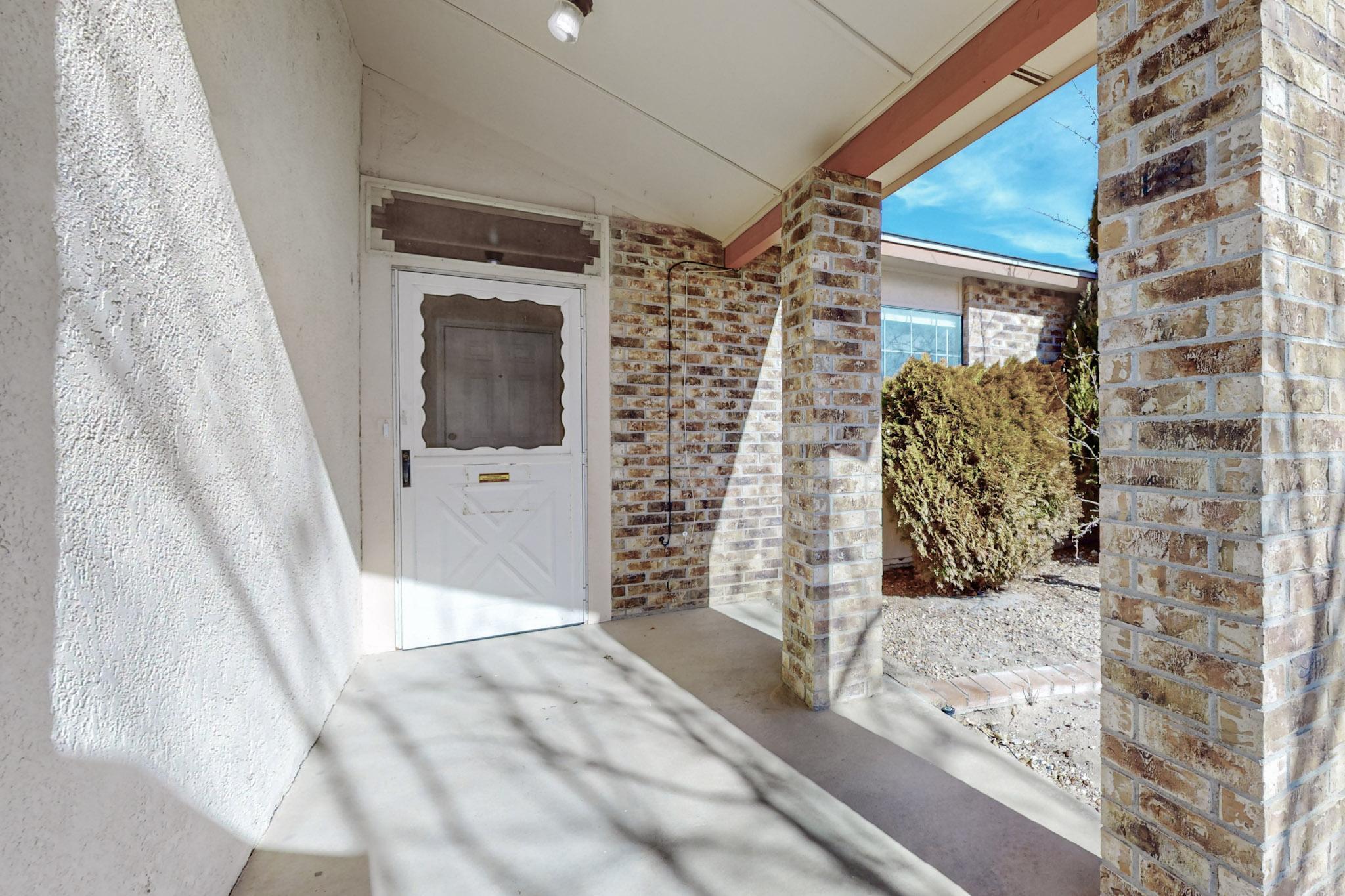 1058 CASCADE Road SE