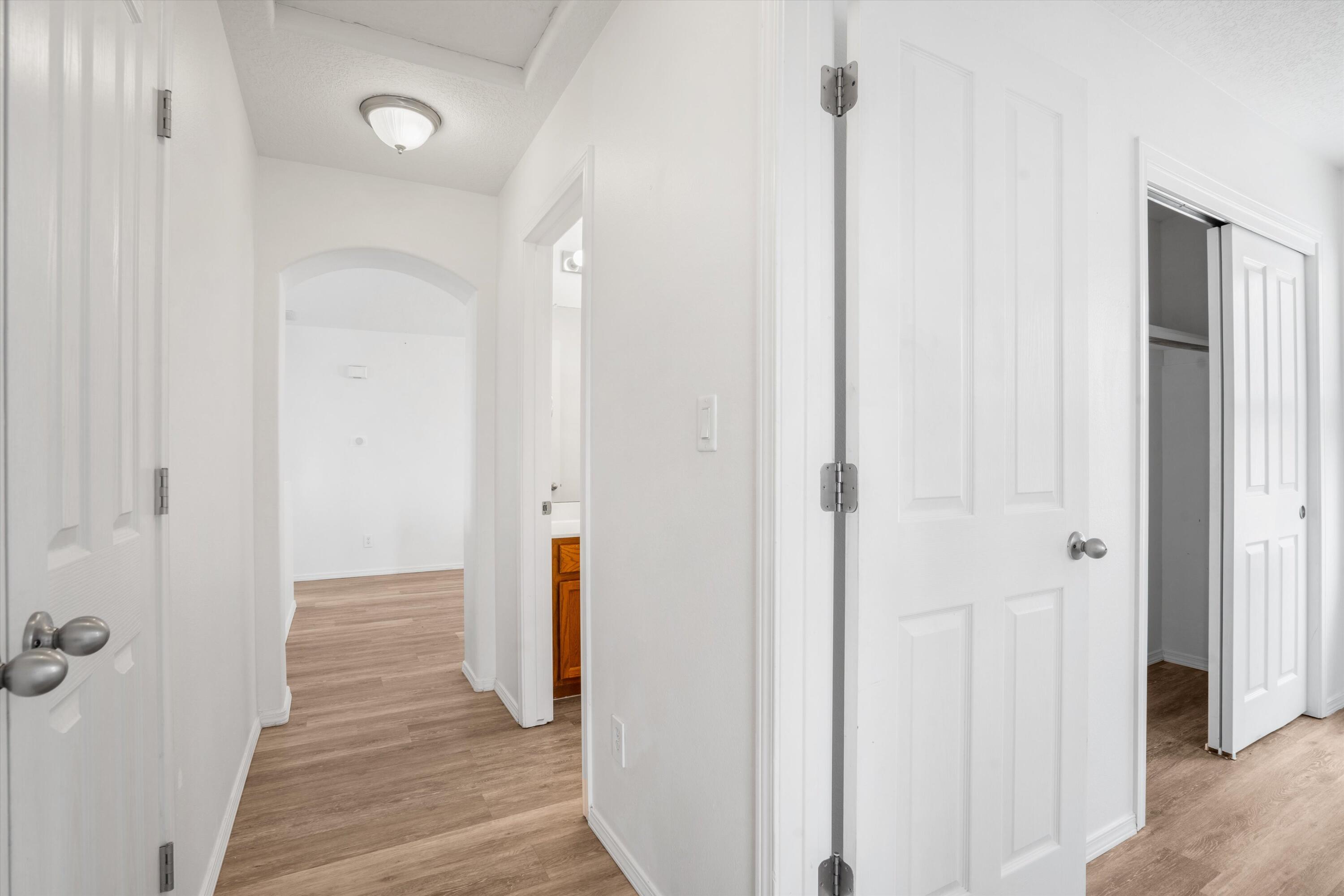 3702 BUCKSKIN Loop NE