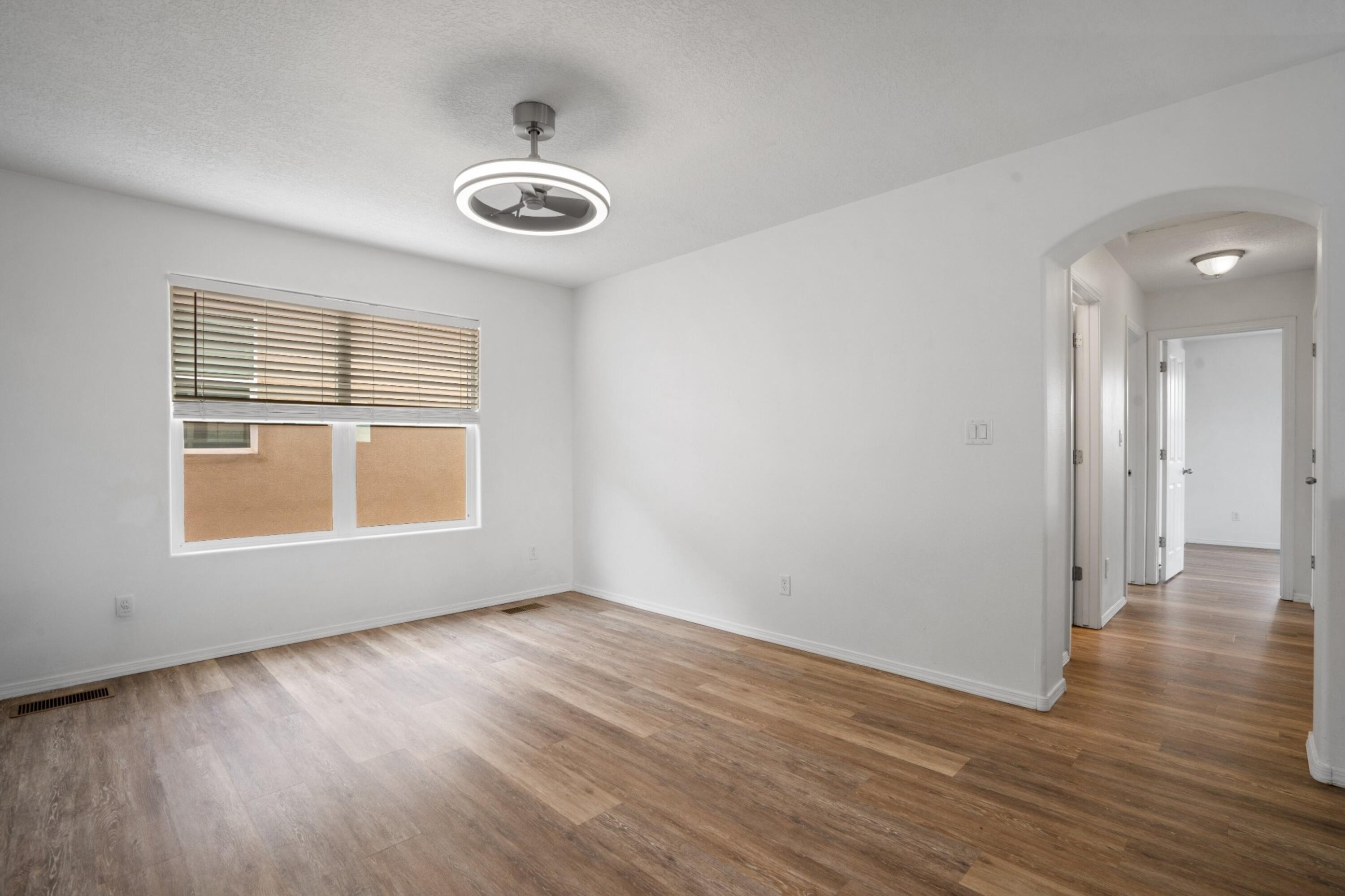 3702 BUCKSKIN Loop NE