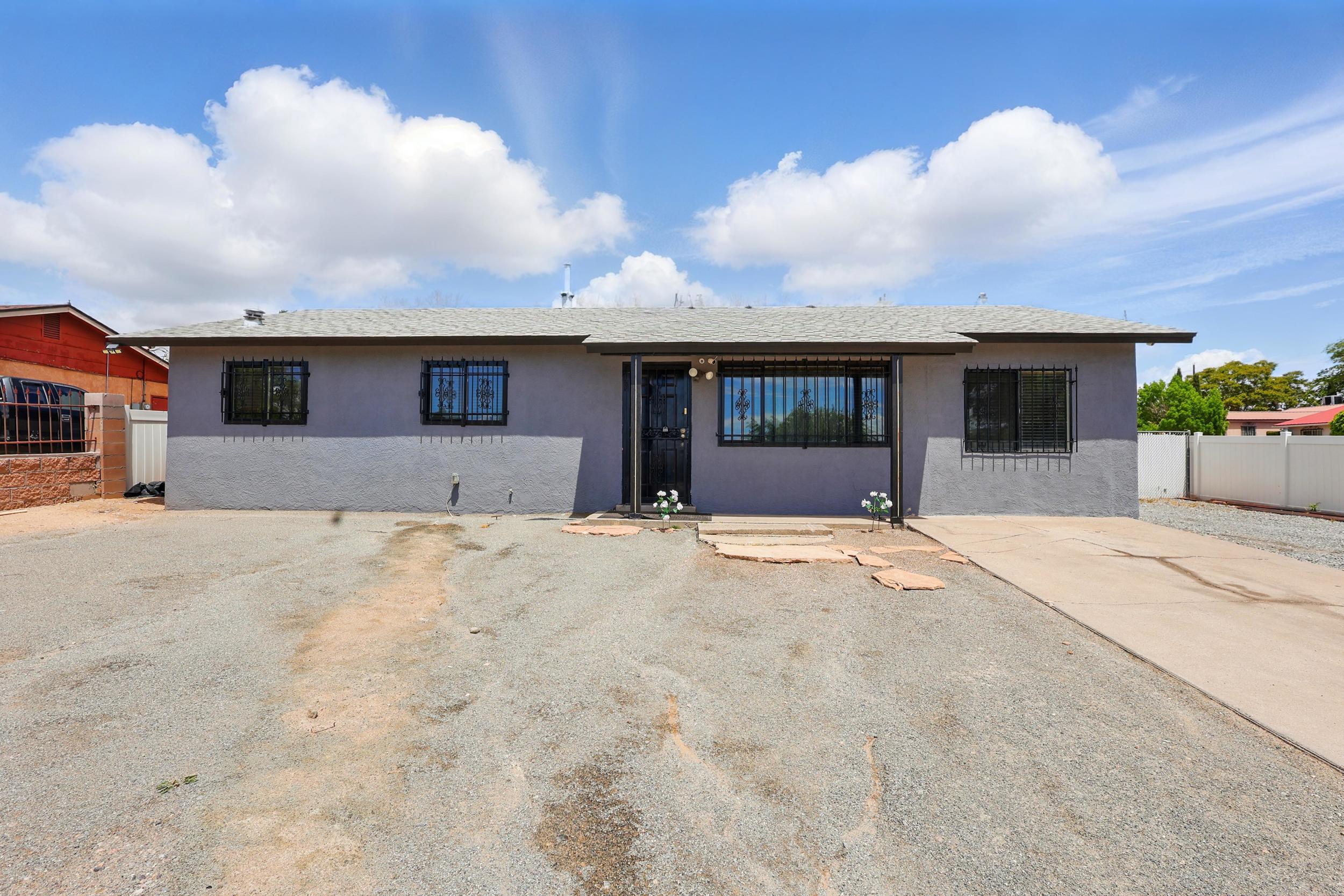 5901 Churchill Road SW