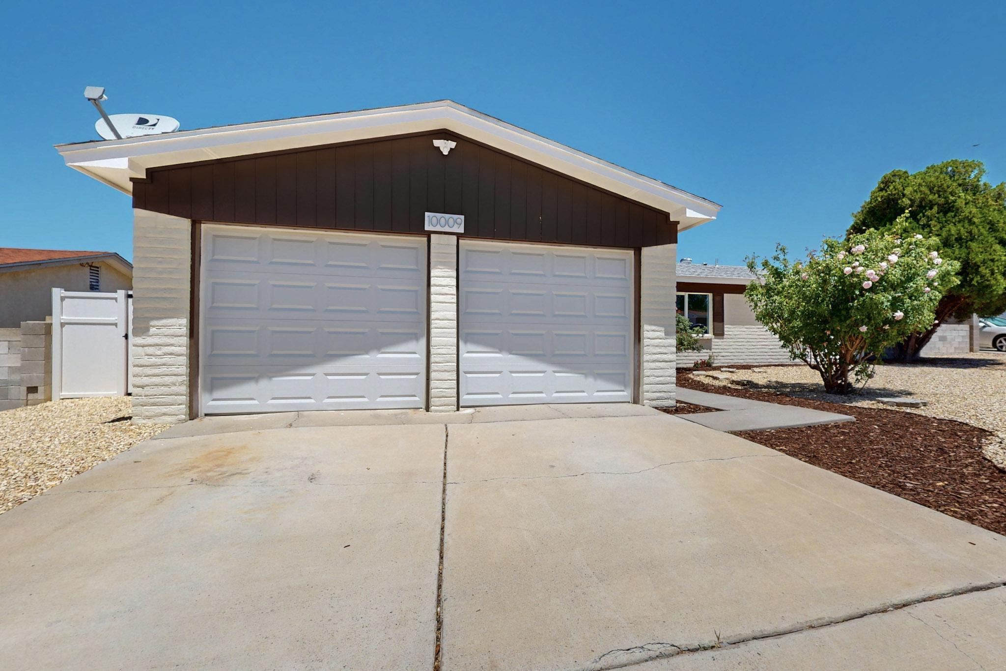 10009 JILES Drive NE