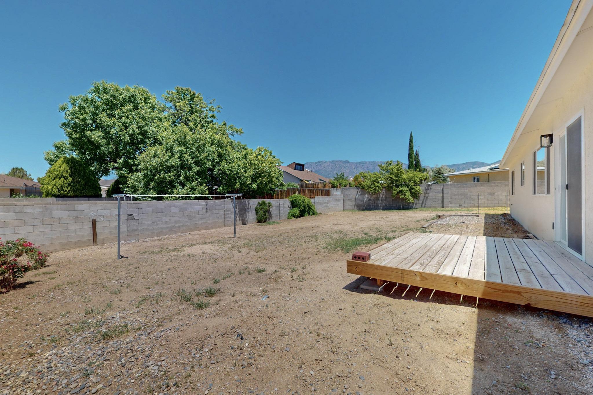 10009 JILES Drive NE