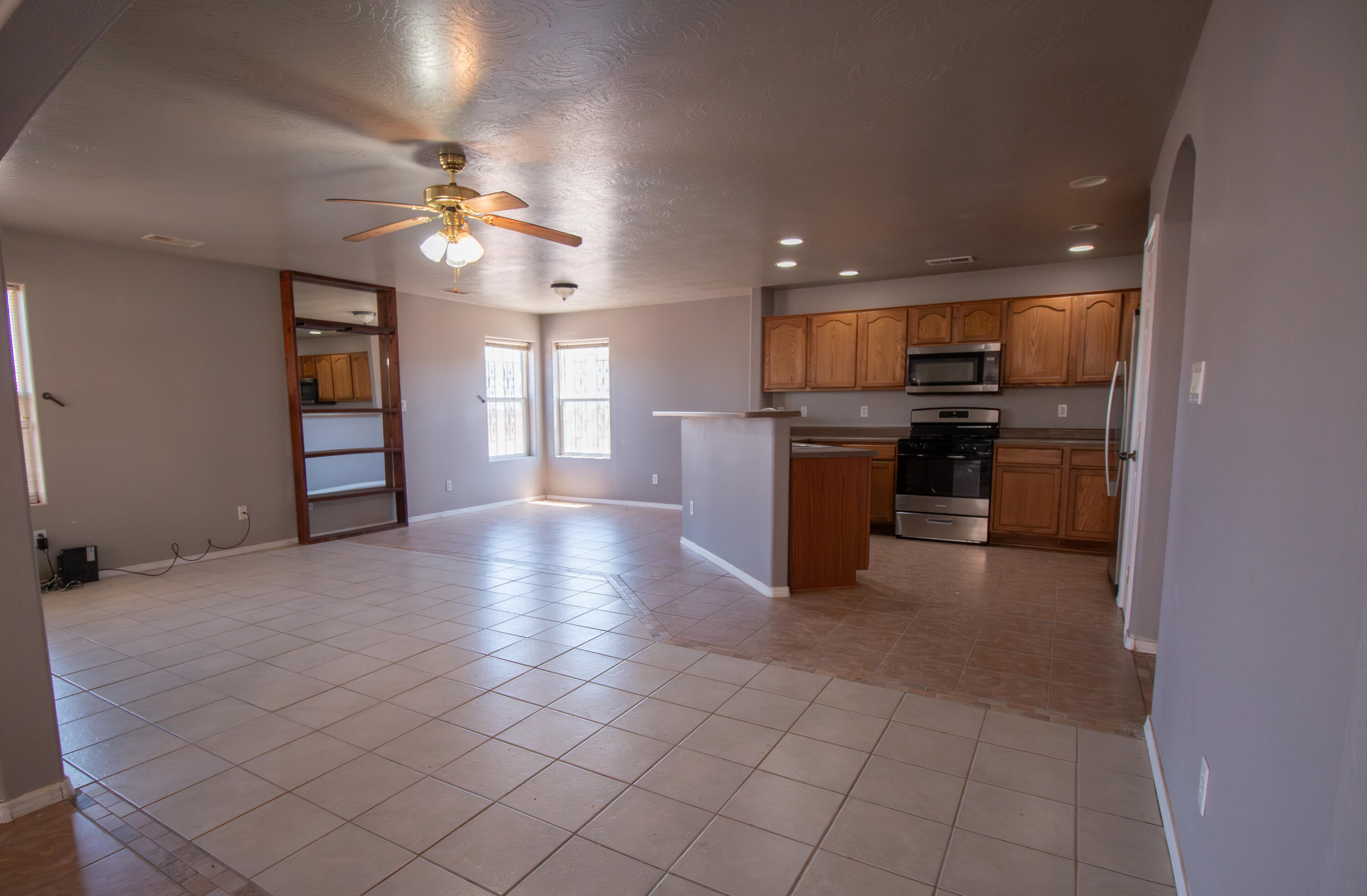 5112 W Lea Drive SW