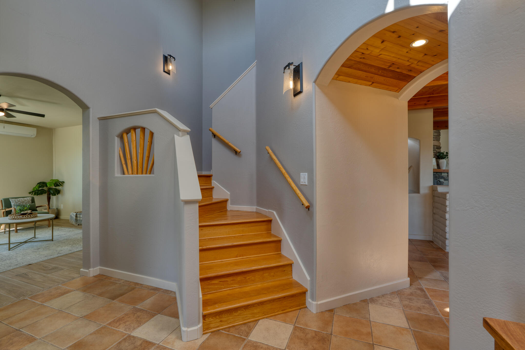 7 LOBELIA Lane