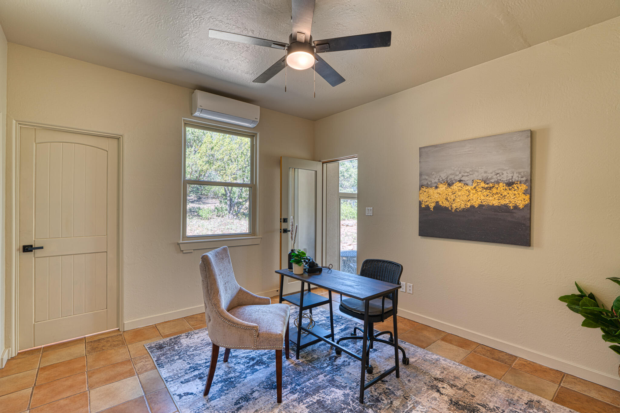 7 LOBELIA Lane