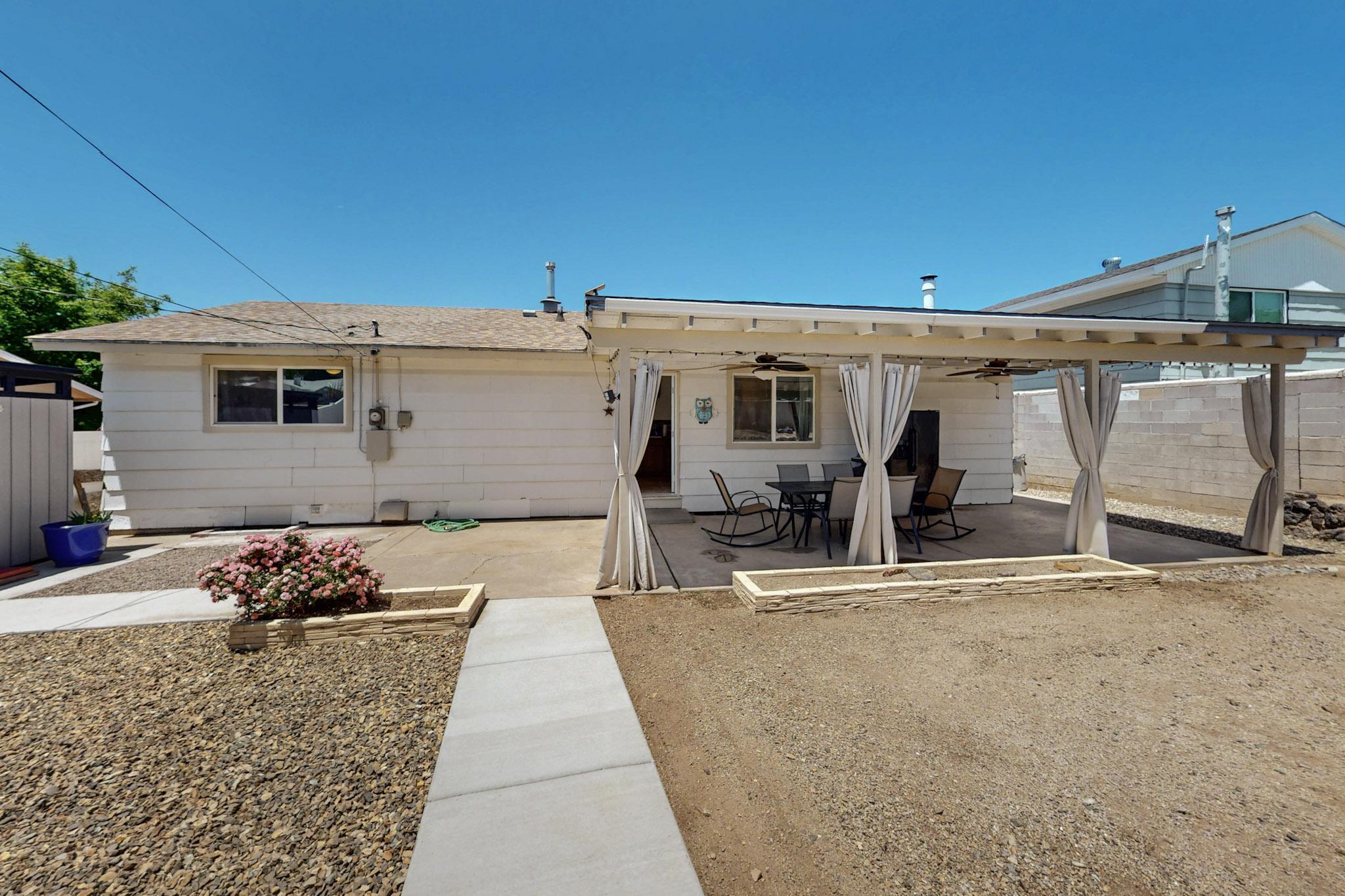 2912 DOROTHY Street NE