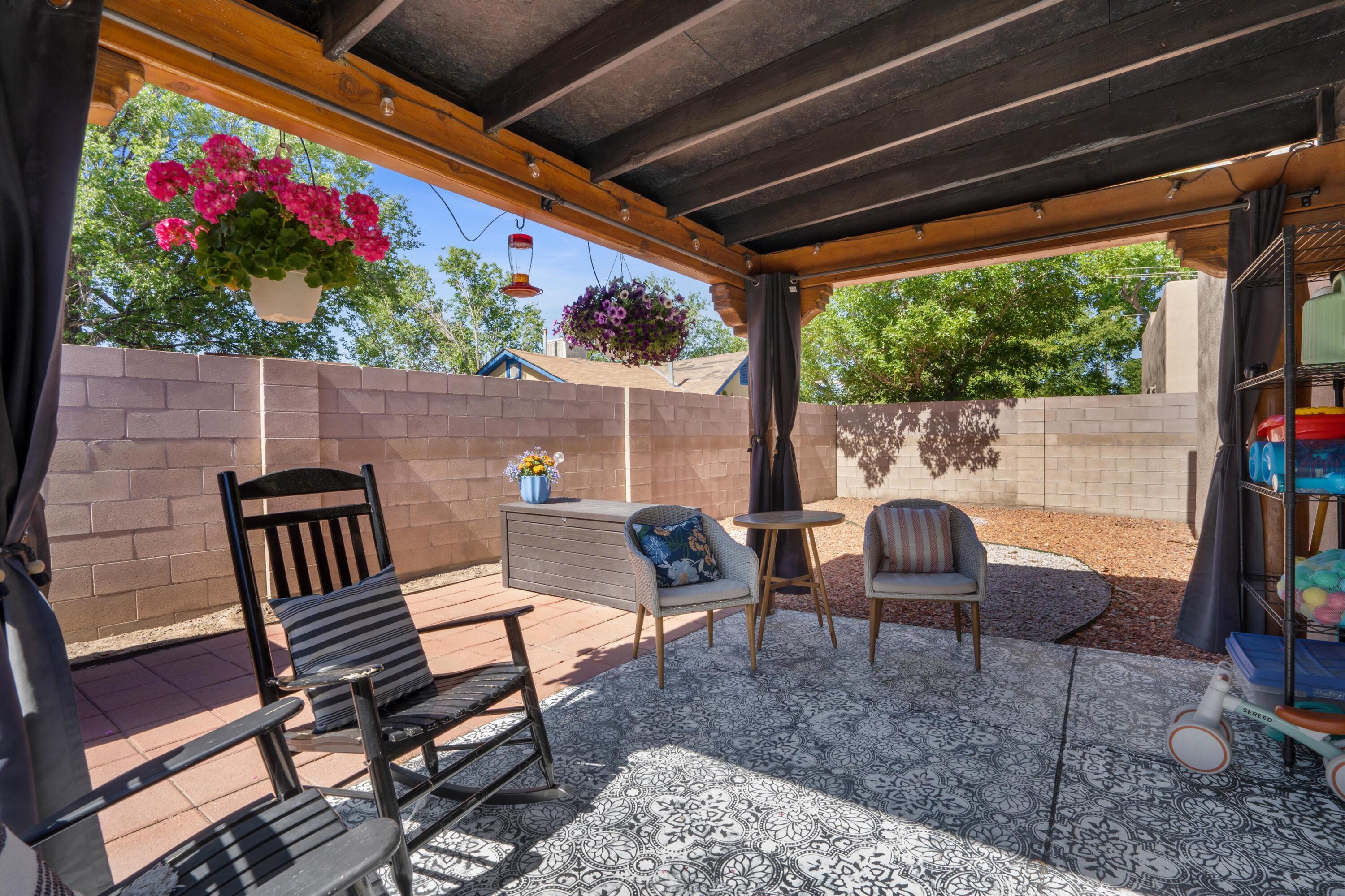 2660 SARITA Avenue NW
