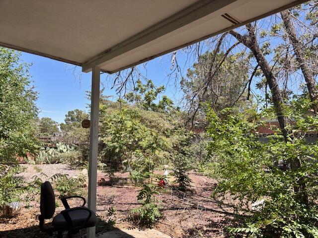 806 OREJA DE ORO Drive SE