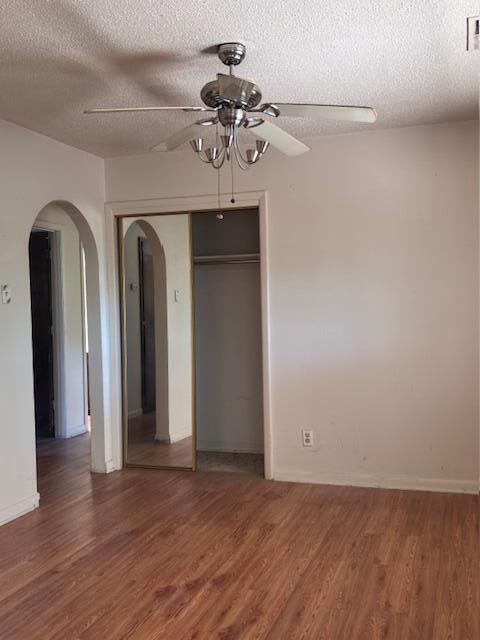 806 OREJA DE ORO Drive SE
