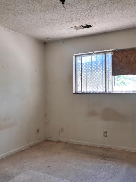 806 OREJA DE ORO Drive SE