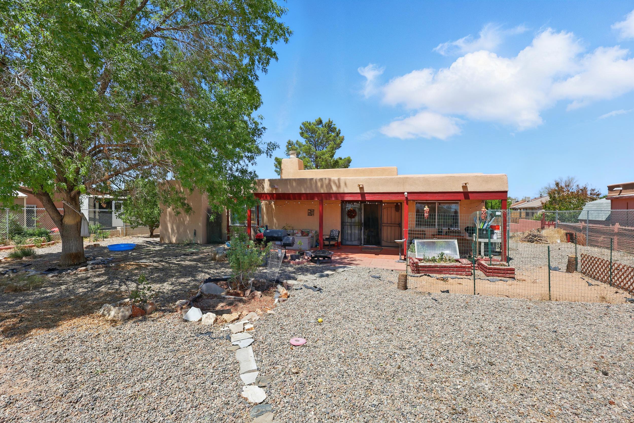 1025 LEE TREVINO Drive