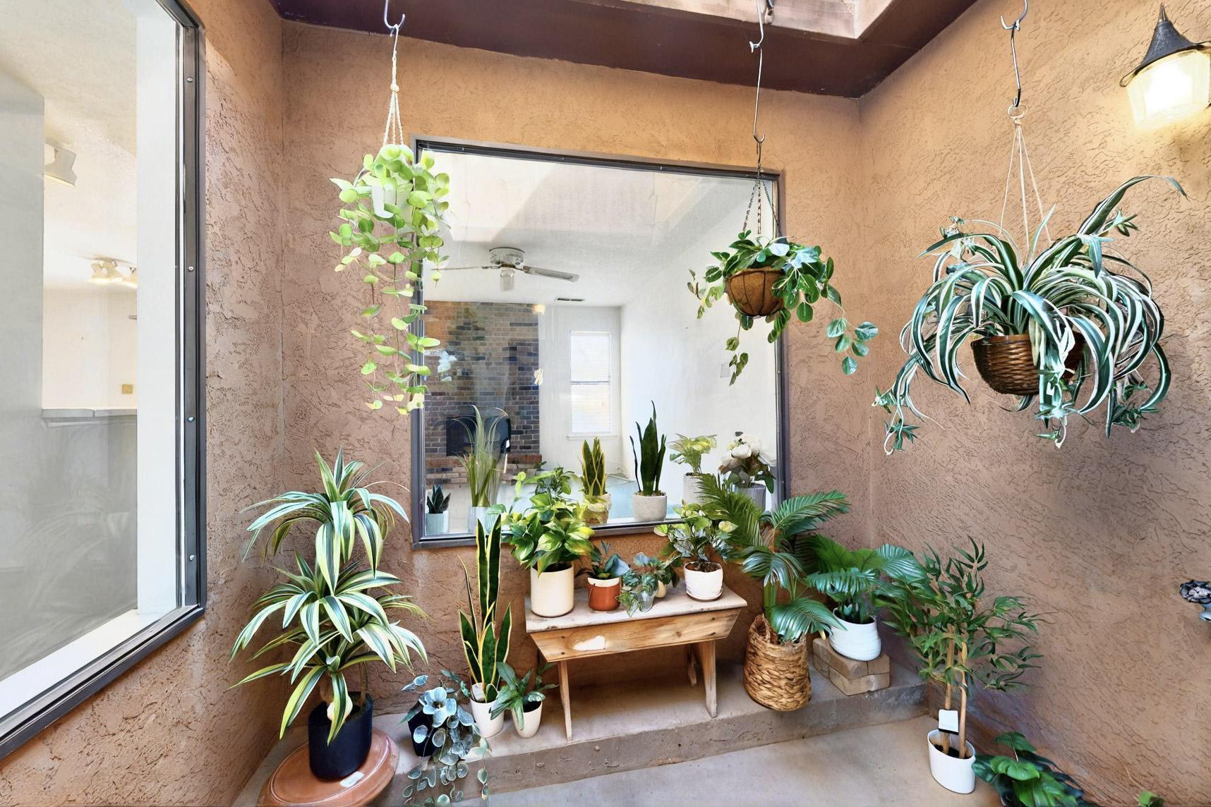 653 FREDERICO Boulevard