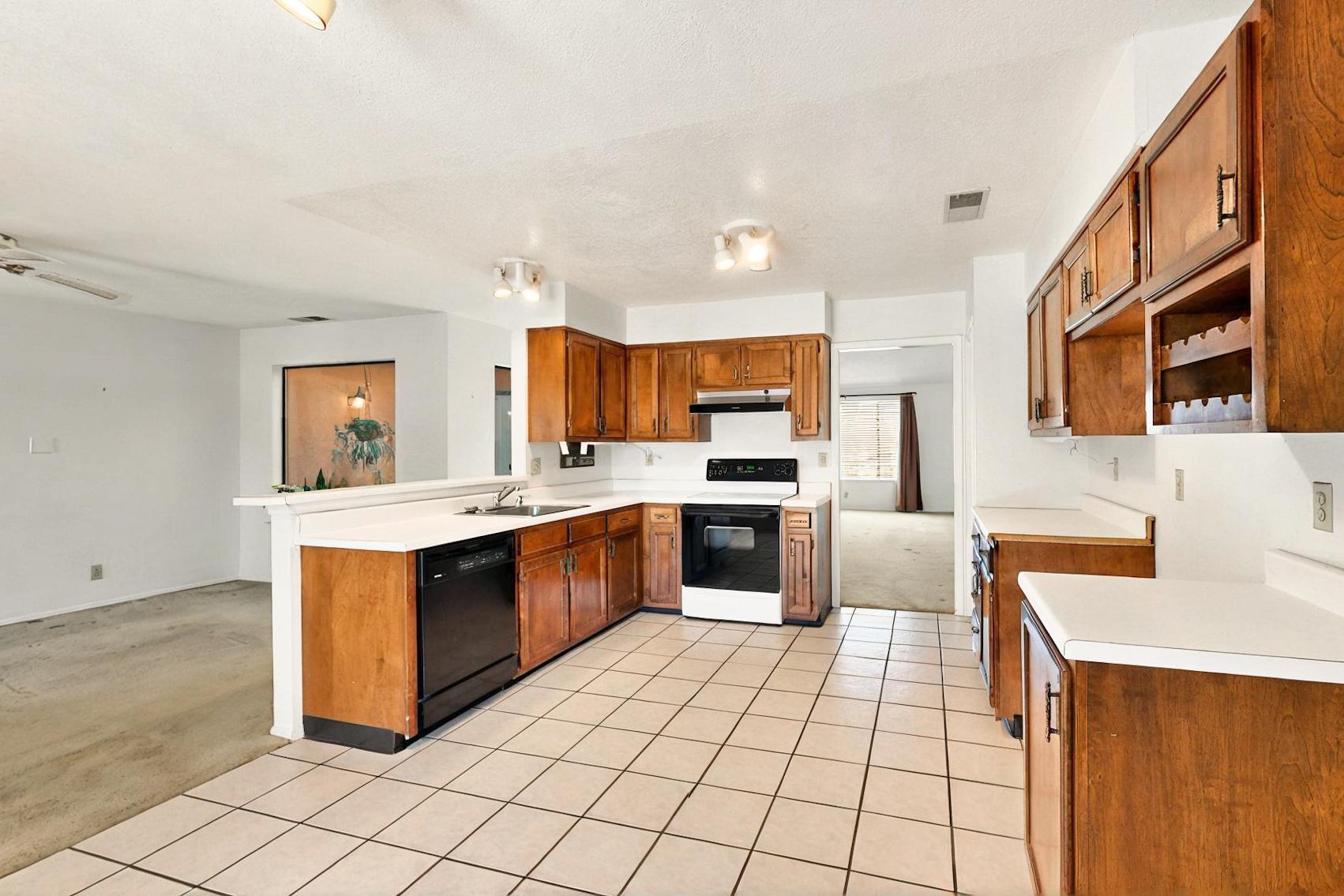 653 FREDERICO Boulevard