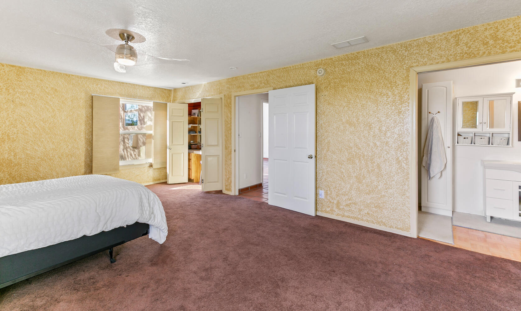 6383 HOOCHANEETSA Boulevard