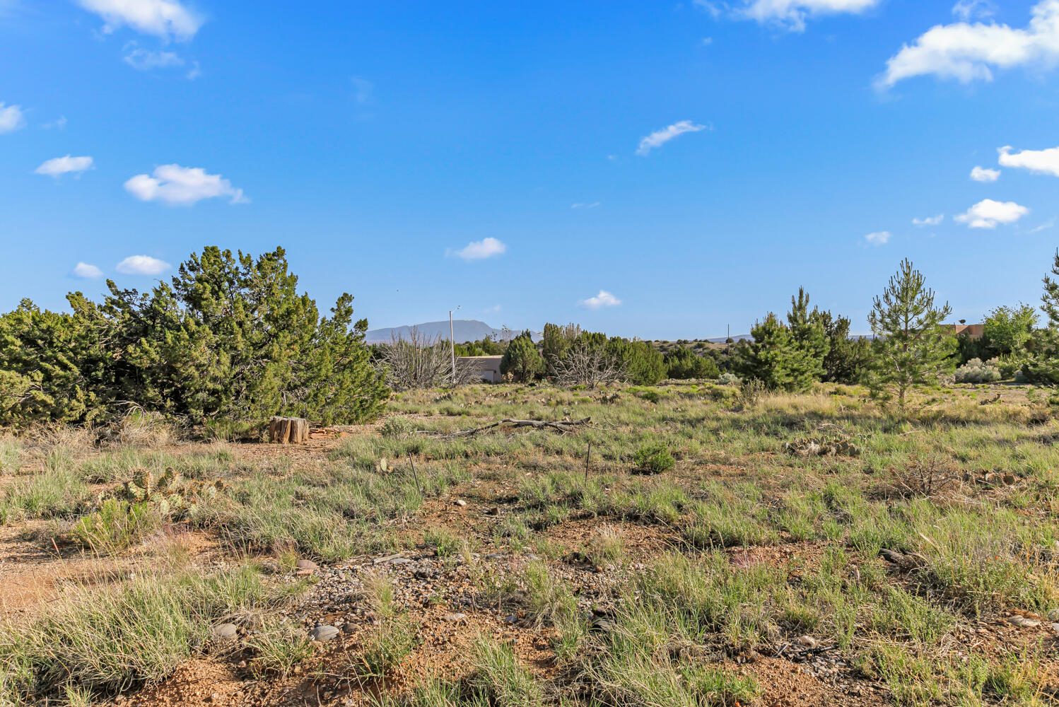 6383 HOOCHANEETSA Boulevard