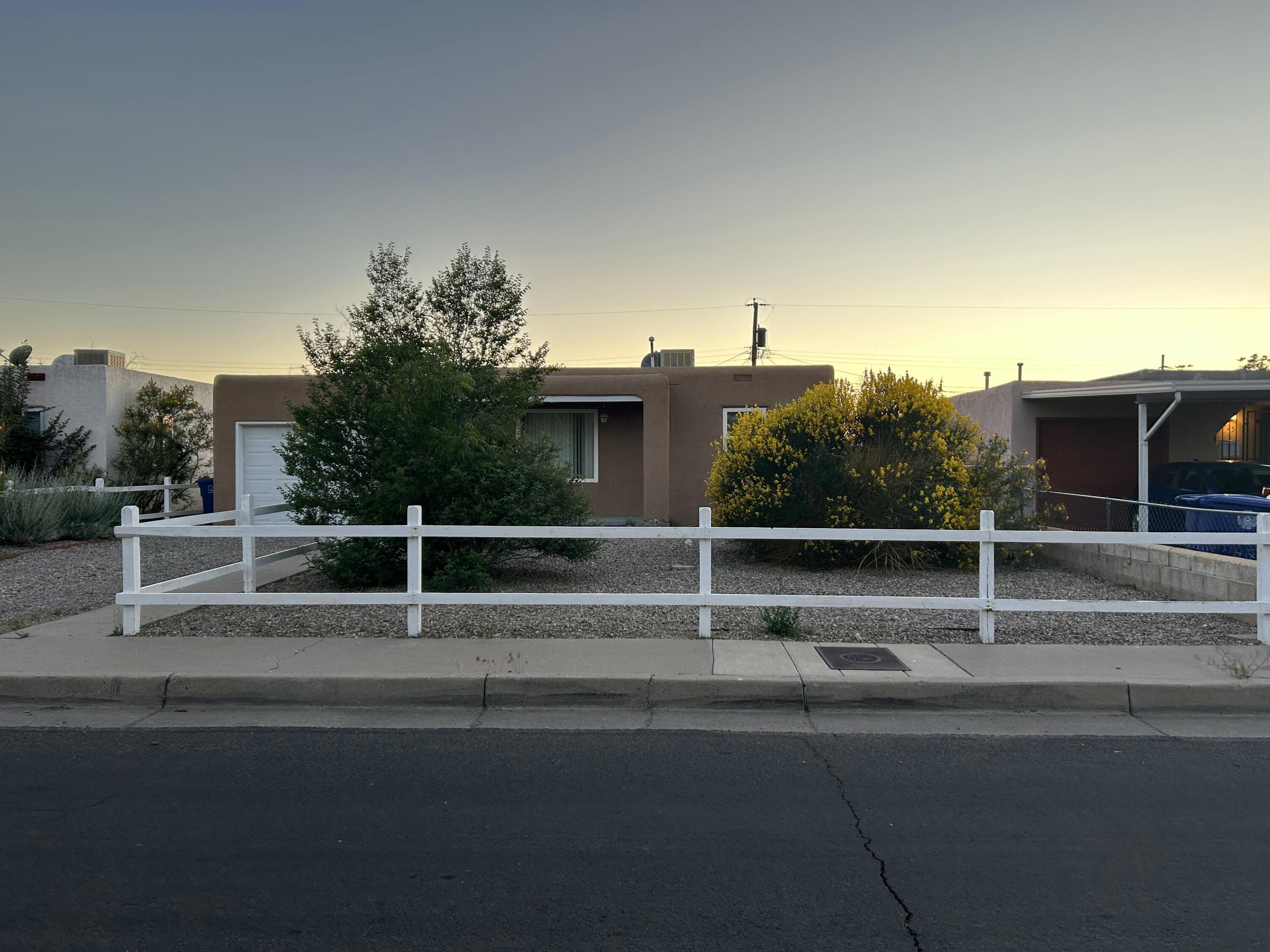 529 CAGUA Drive SE