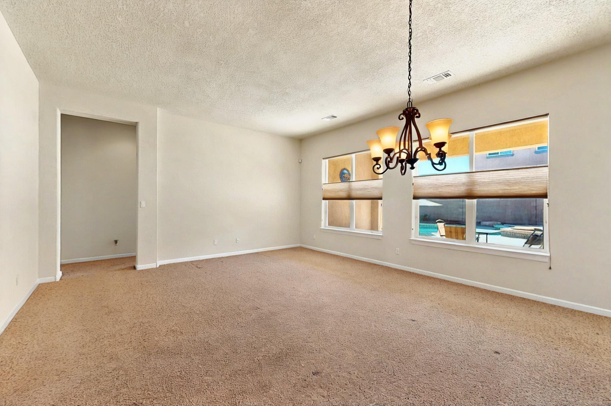 21 LOS BALCONES Place NE