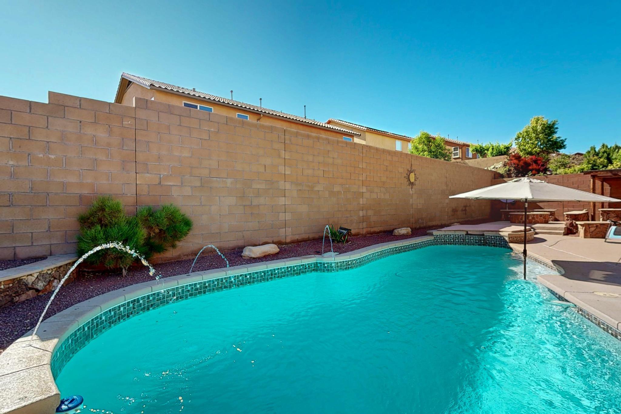 21 LOS BALCONES Place NE