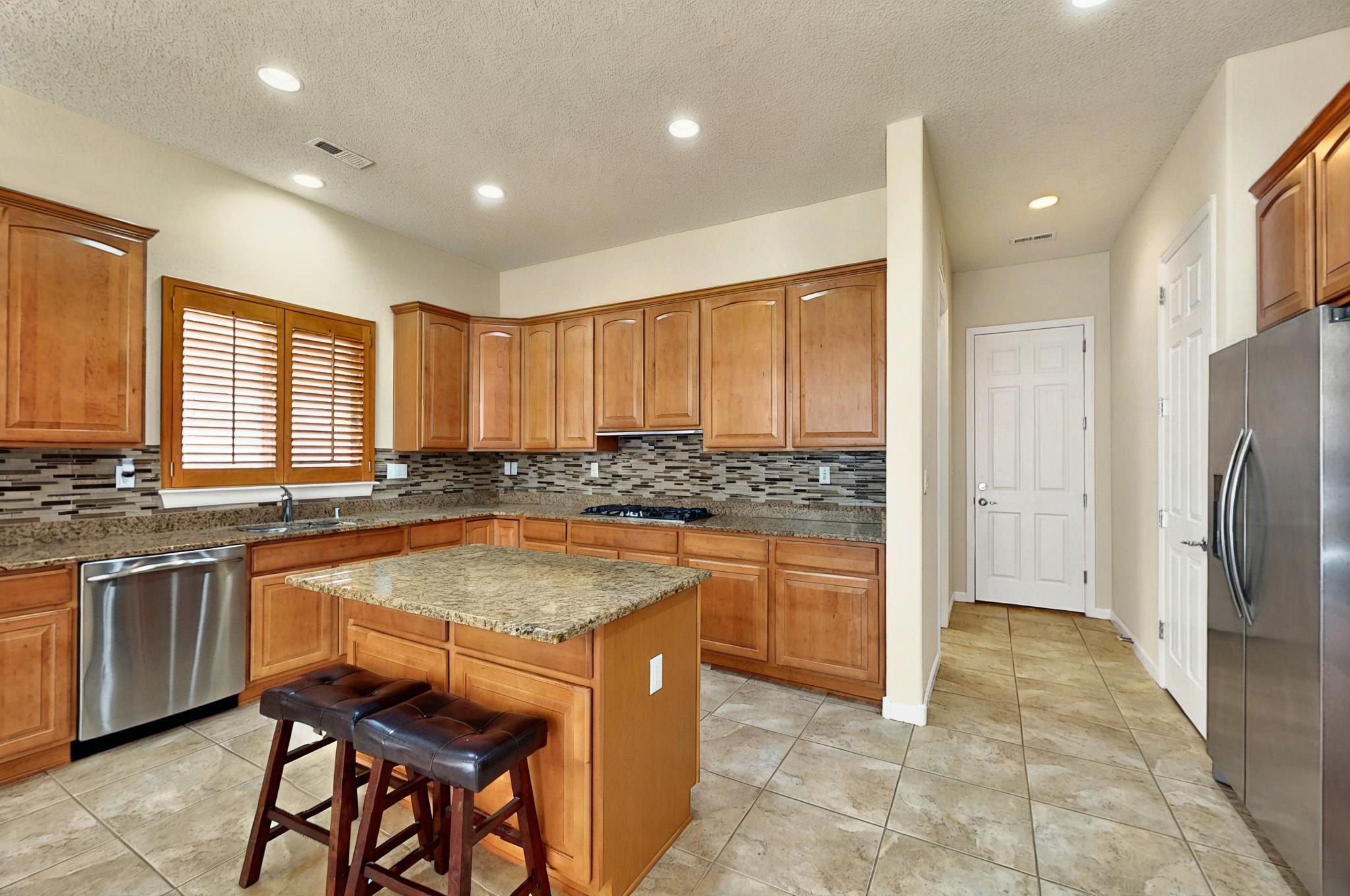 21 LOS BALCONES Place NE