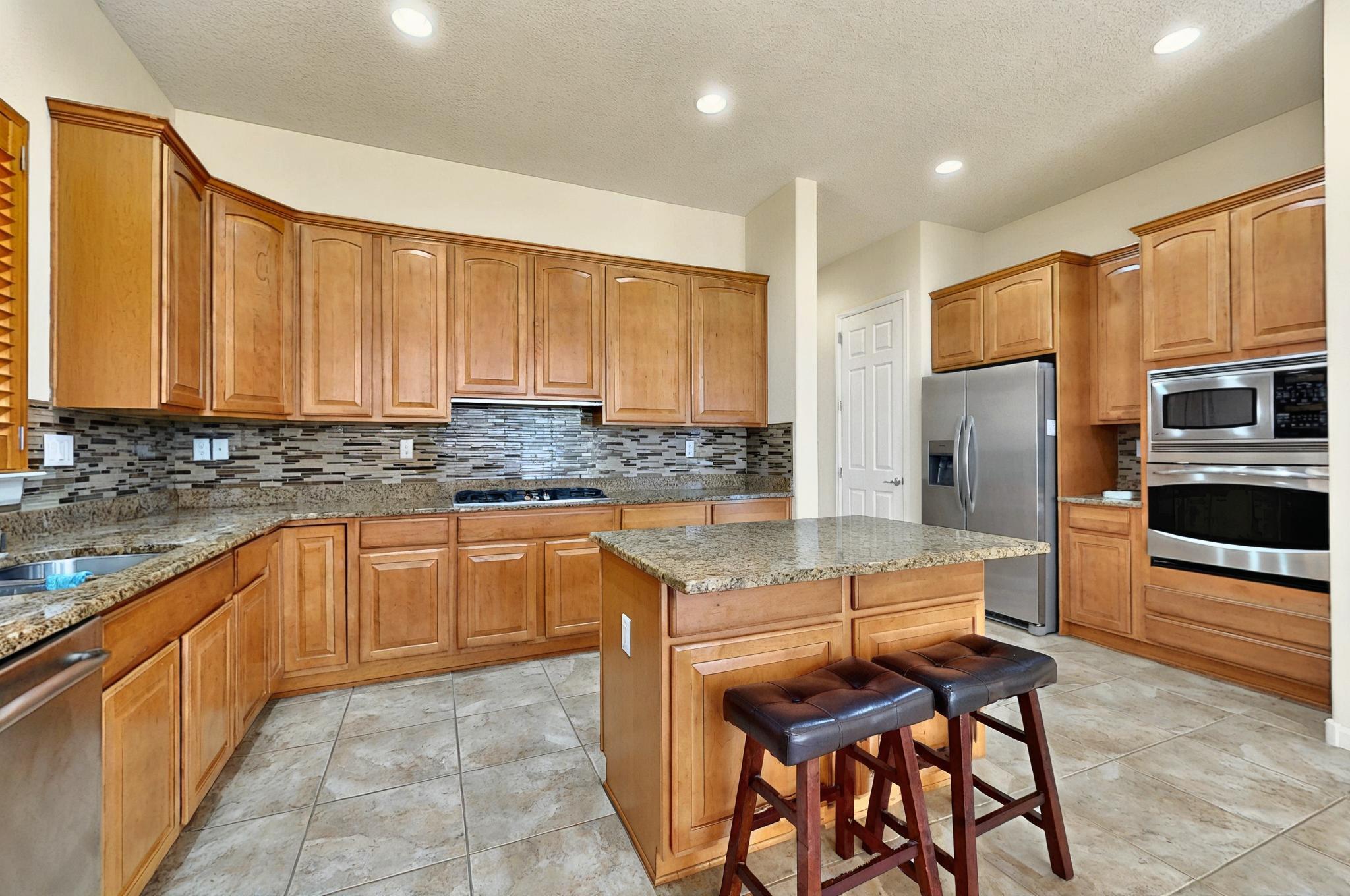 21 LOS BALCONES Place NE