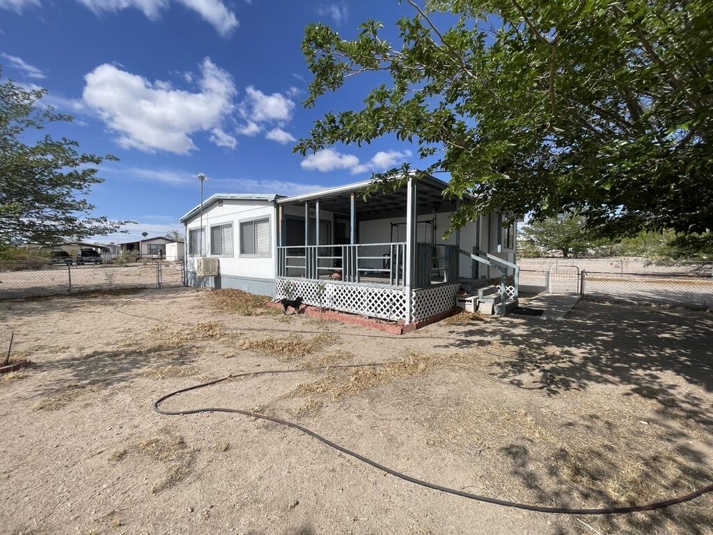 106 YUCCA Drive
