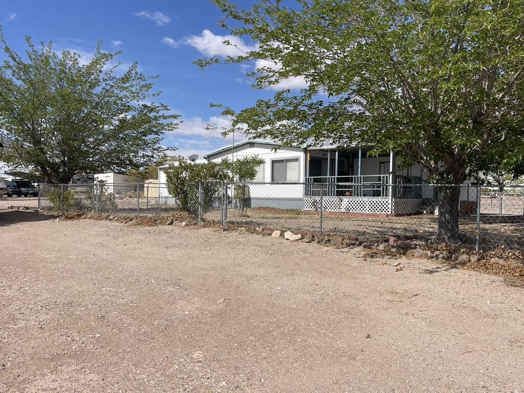 106 YUCCA Drive