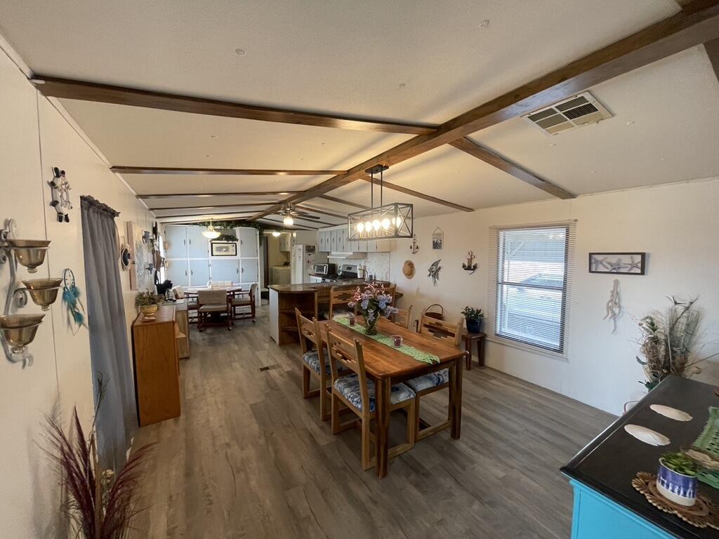 106 YUCCA Drive