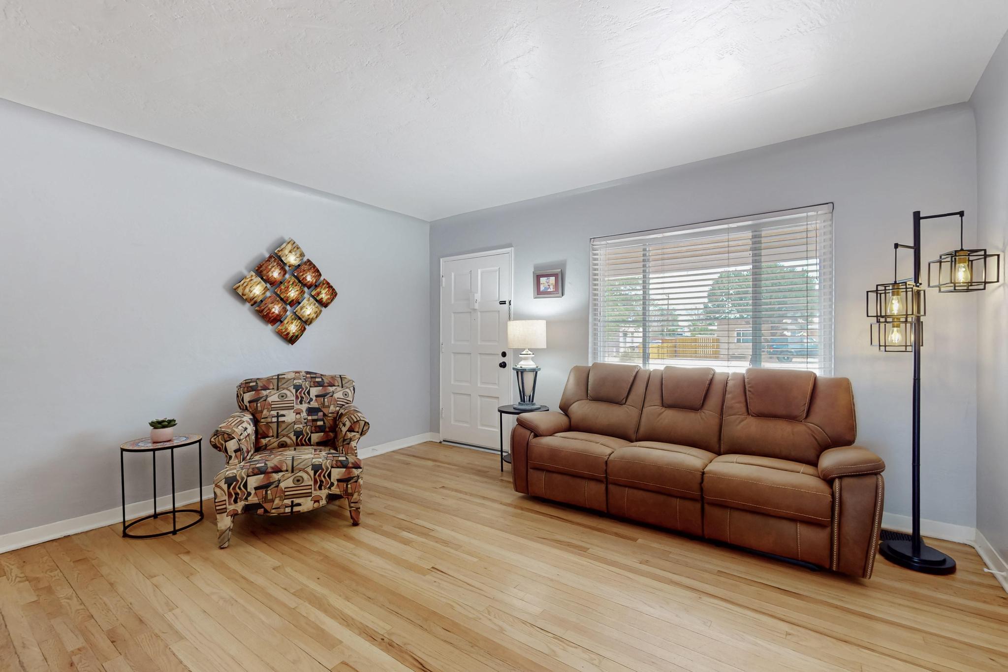 5416 EL ENCANTO Place NE