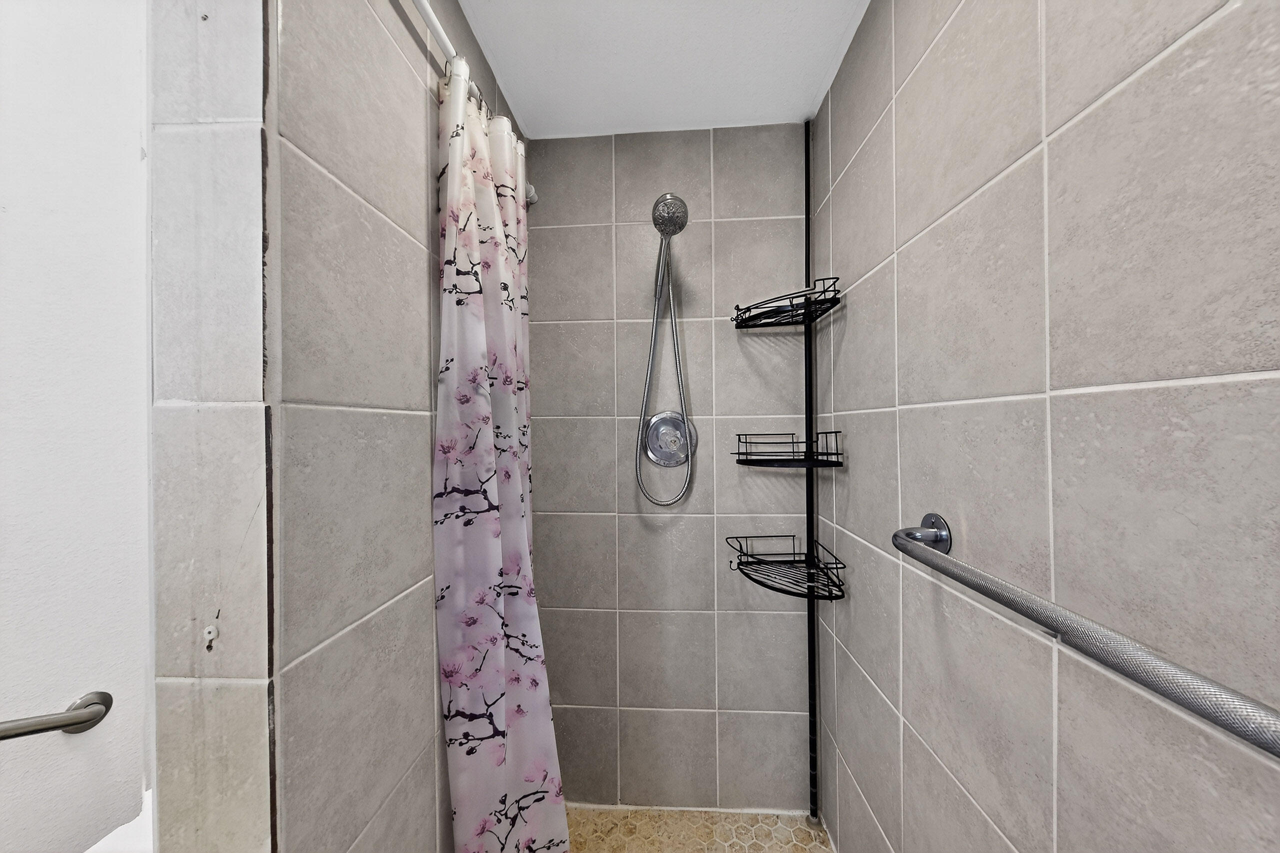 2110 TWISTED JUNIPER Road SE