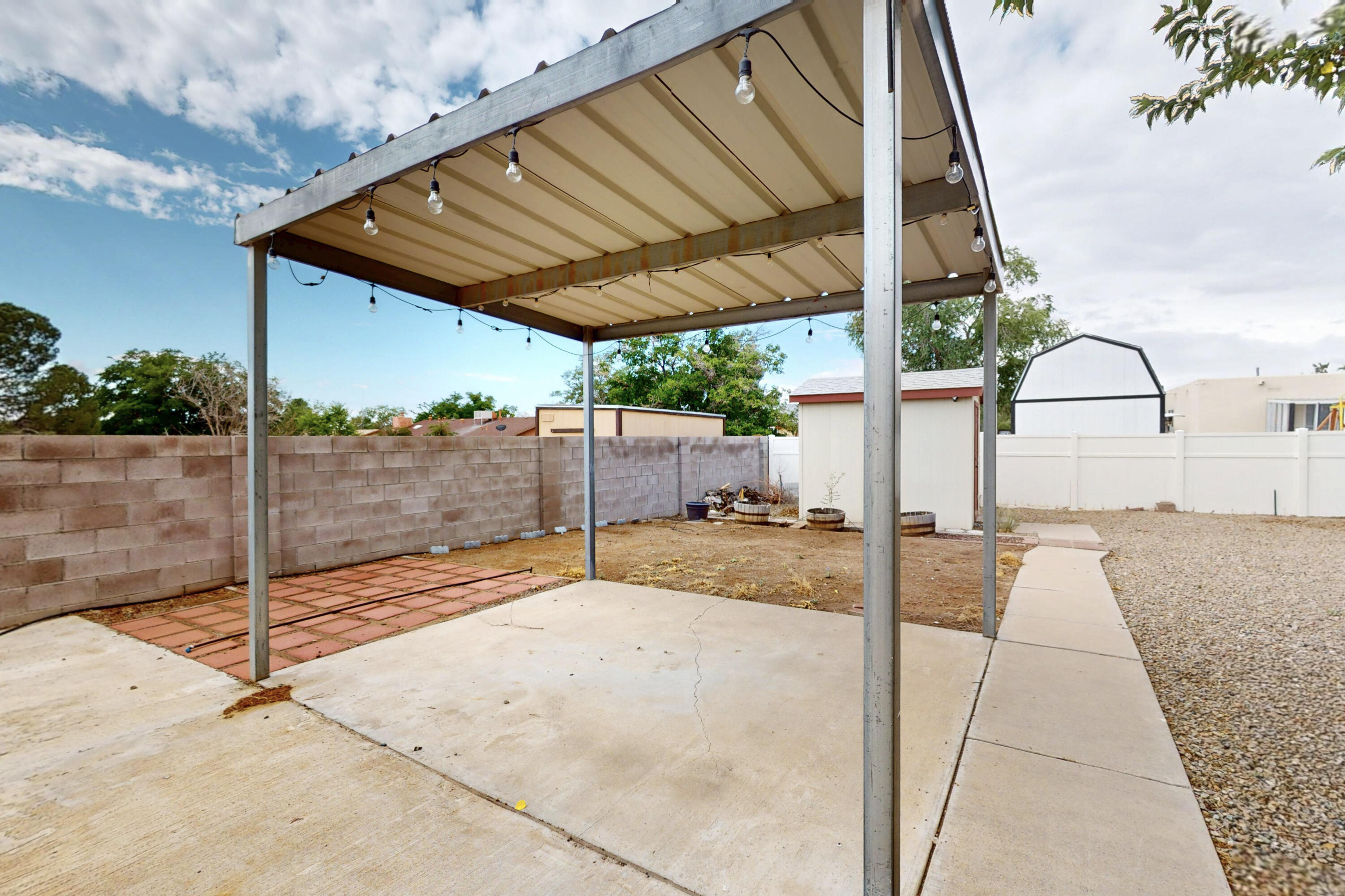 2110 TWISTED JUNIPER Road SE