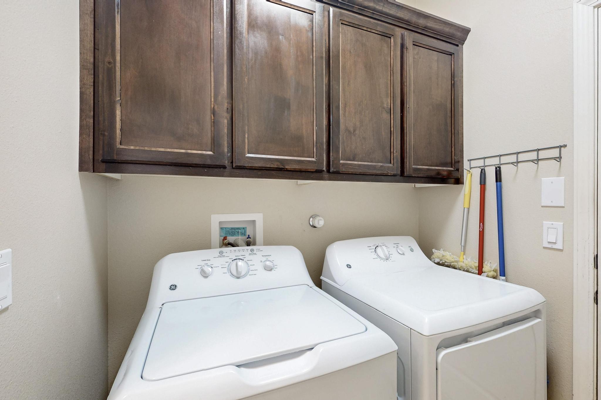 328 SUNRISE BLUFFS Drive