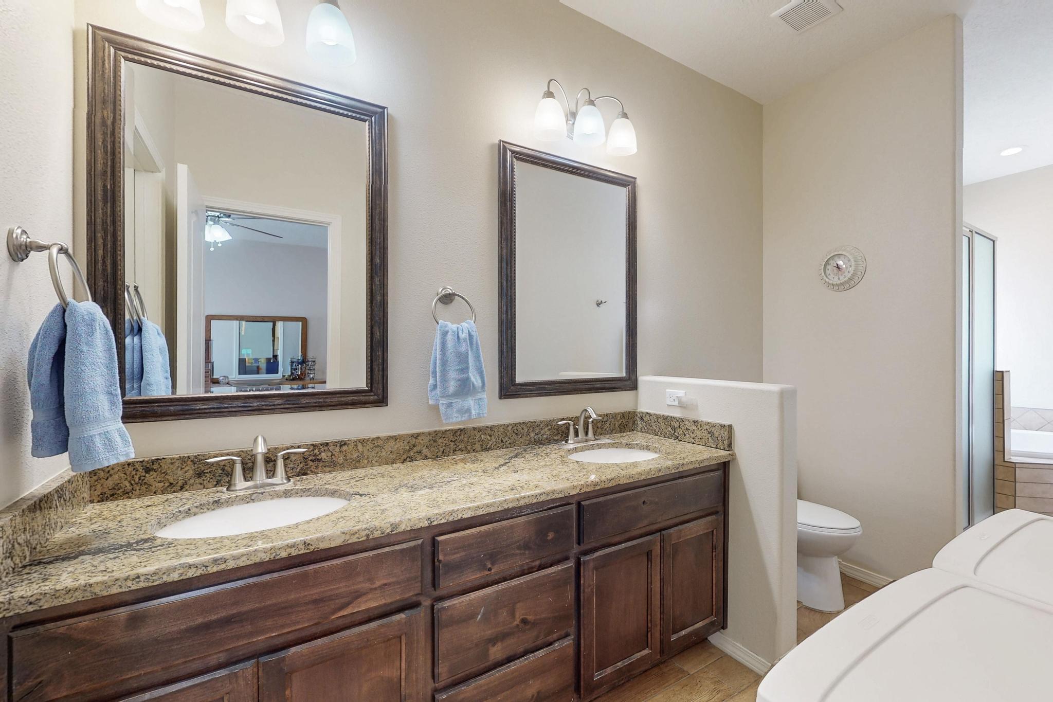 328 SUNRISE BLUFFS Drive