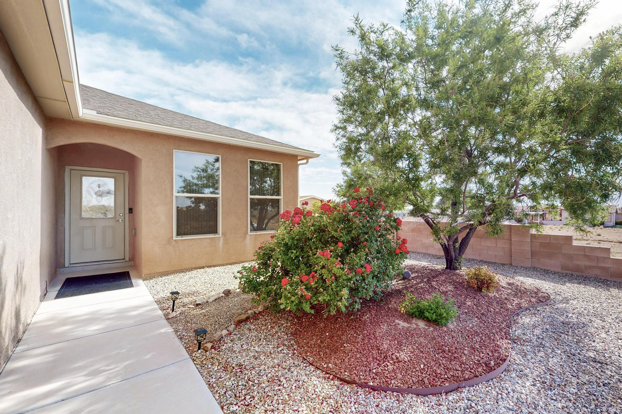 328 SUNRISE BLUFFS Drive