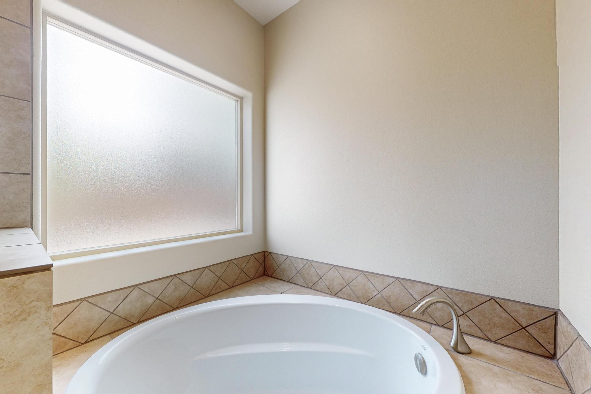 328 SUNRISE BLUFFS Drive