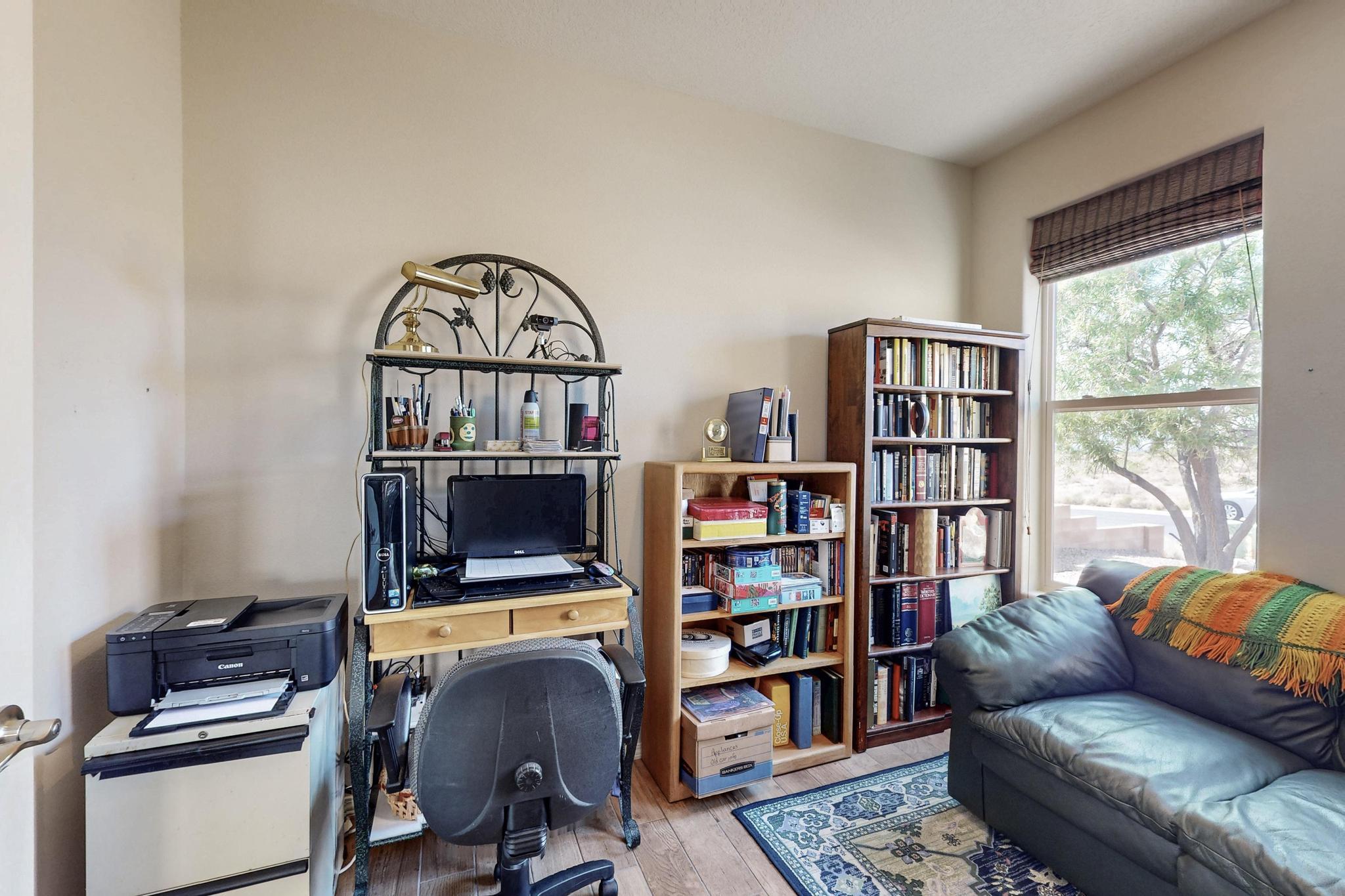 328 SUNRISE BLUFFS Drive