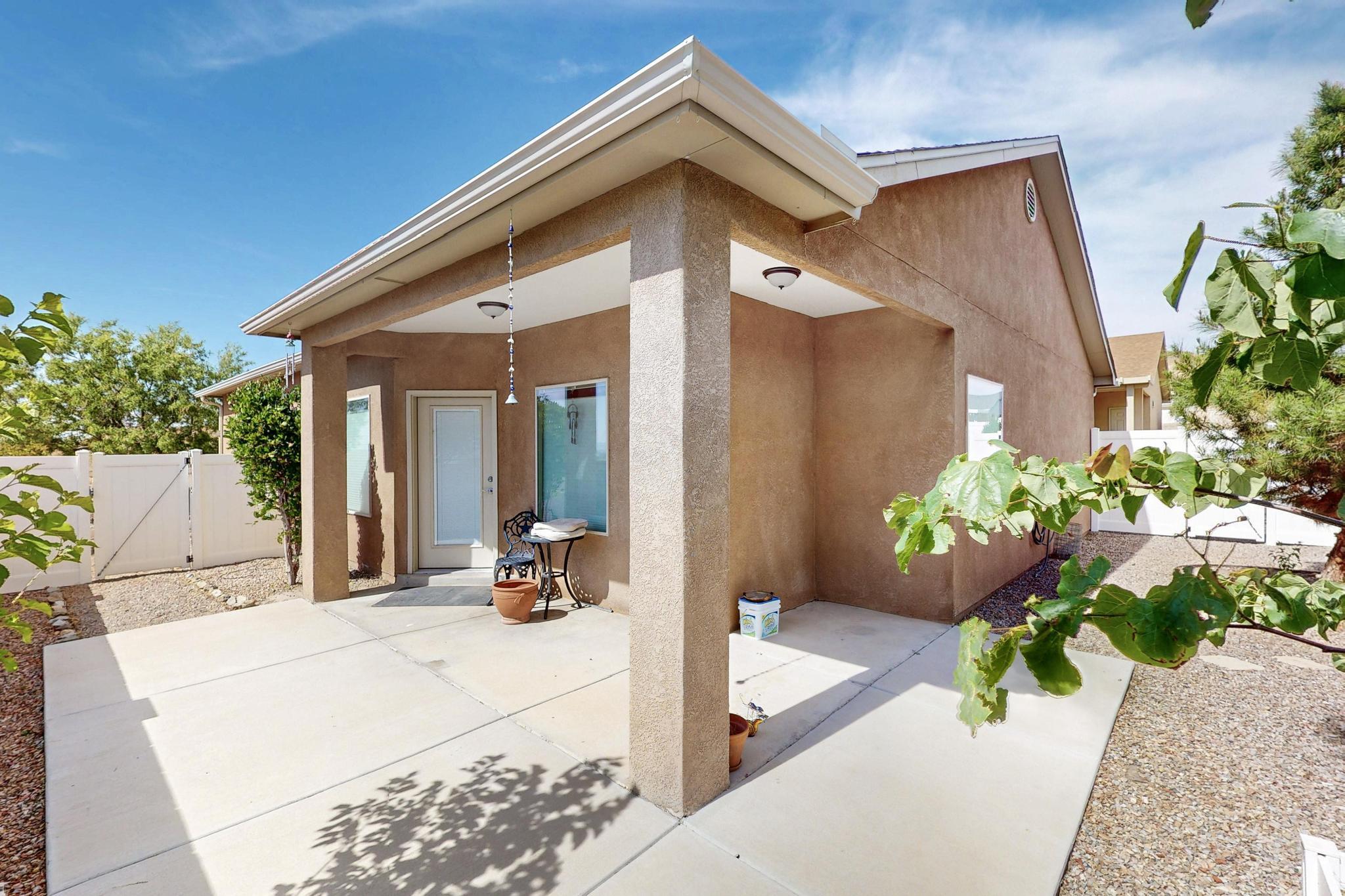 328 SUNRISE BLUFFS Drive
